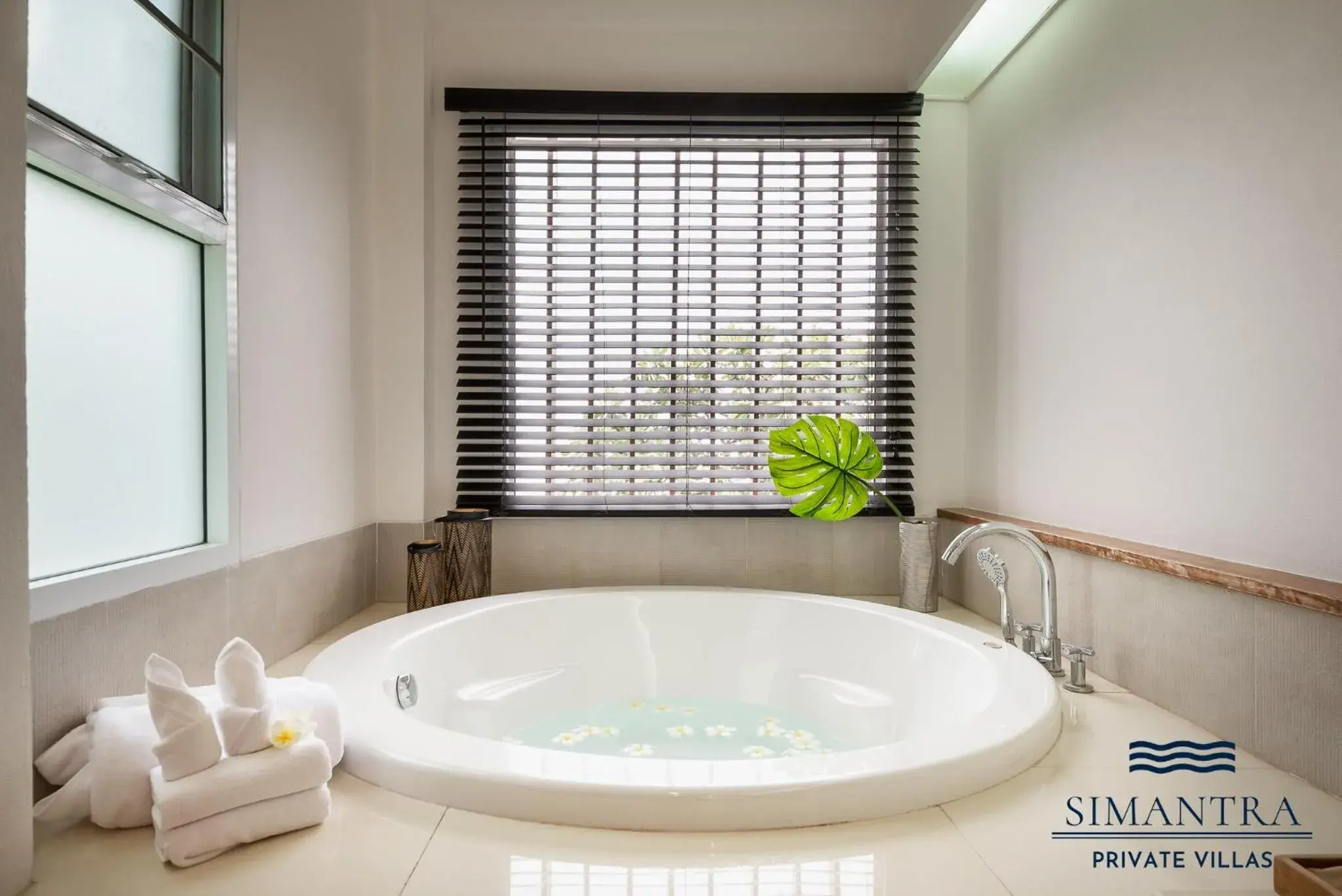 Bathroom in Simantra Private Villas Bathroom in Simantra Private Villas