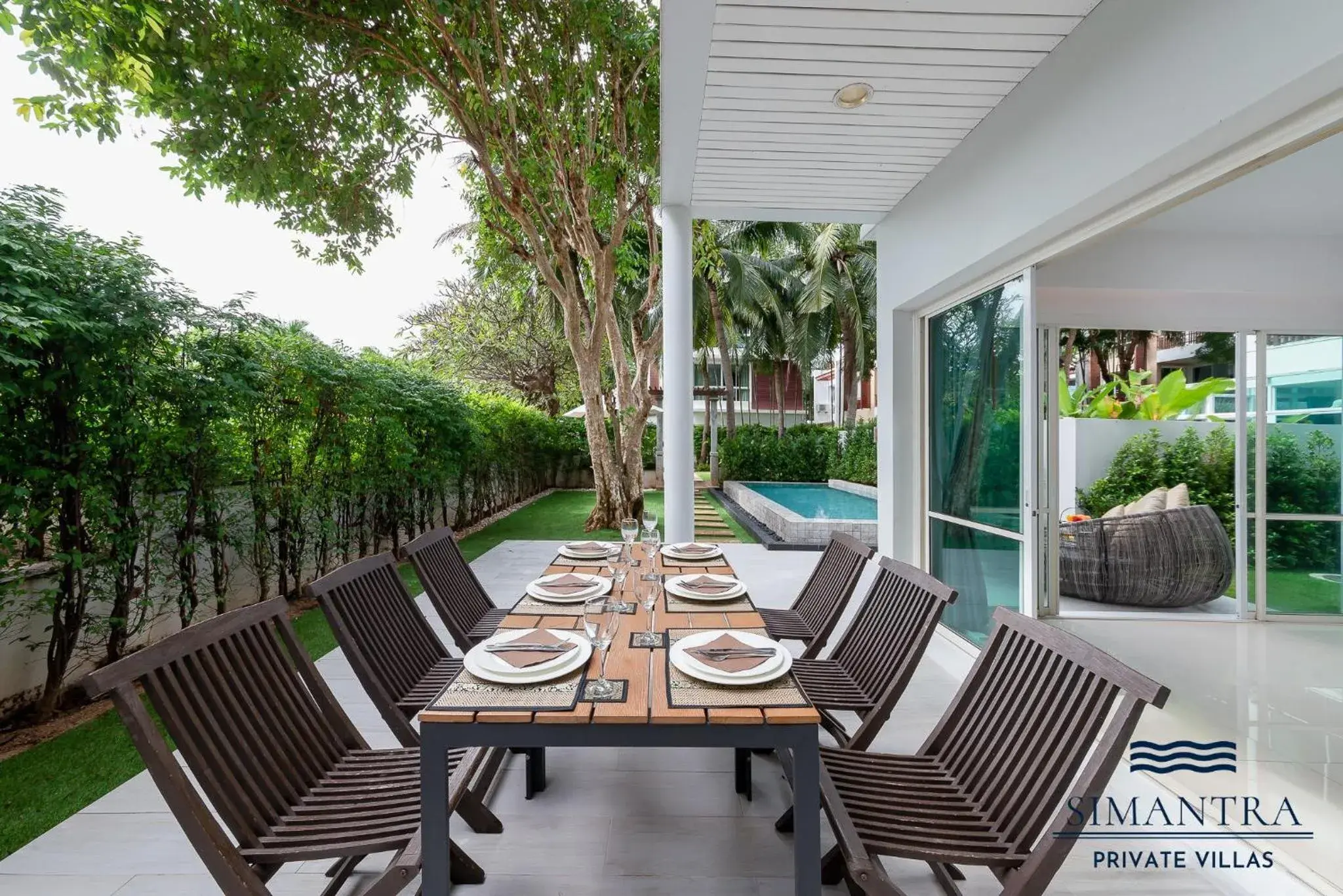 Restaurant/places to eat in Simantra Private Villas Restaurant/places to eat in Simantra Private Villas