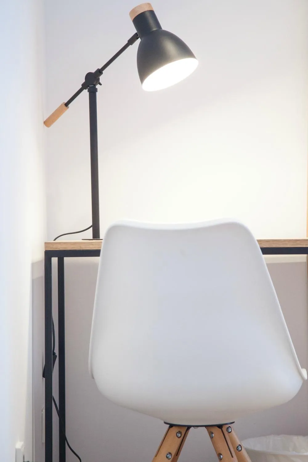 Seating area in Pensión Sarriegi