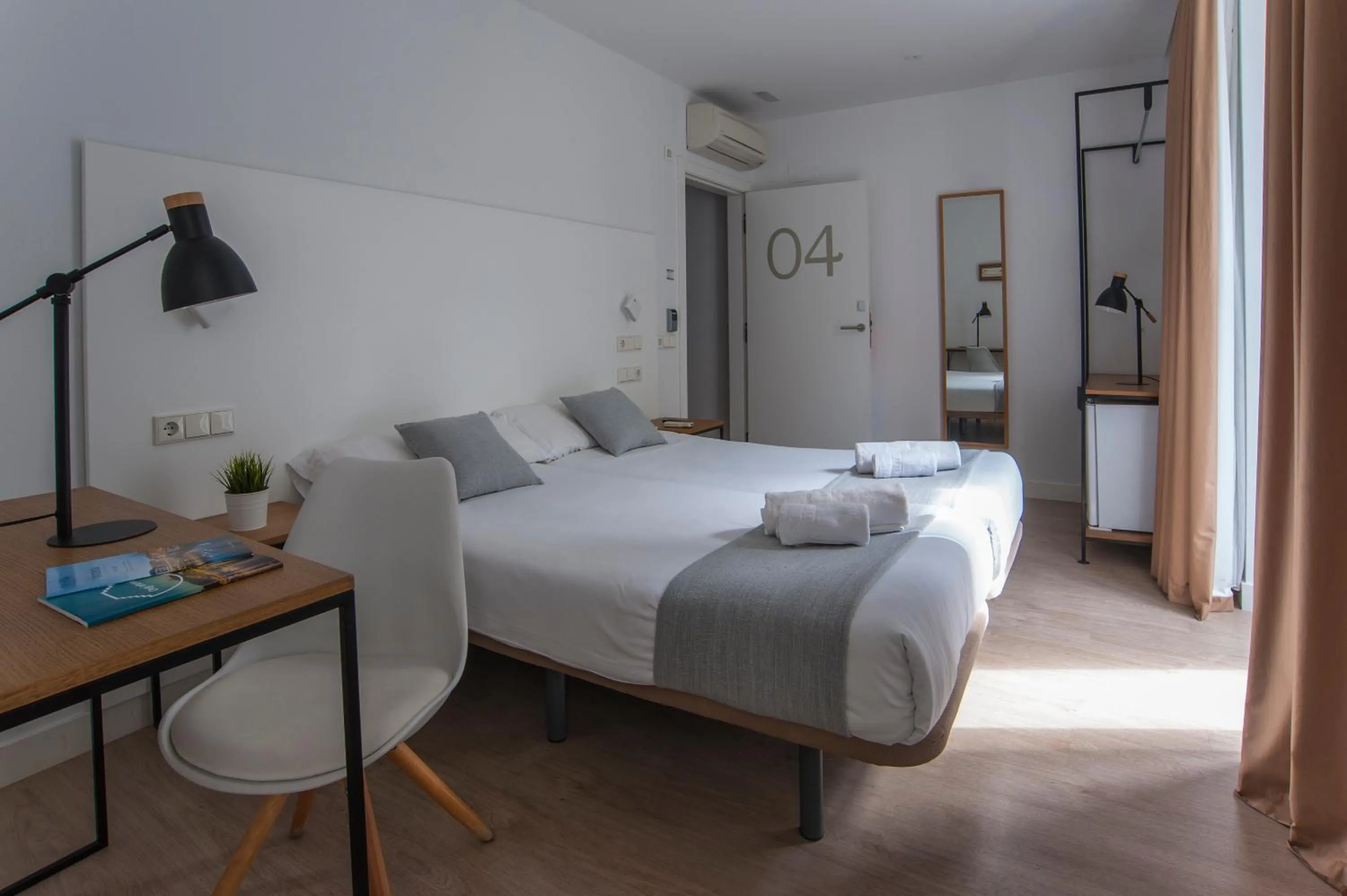 Bedroom, Bed in Pensión Sarriegi