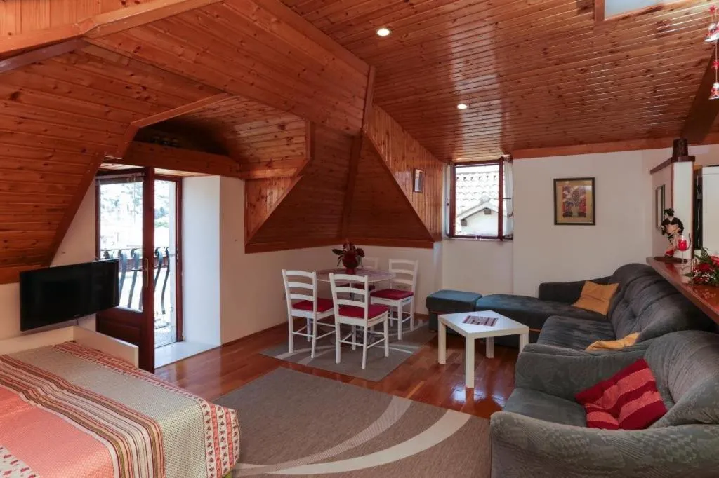 Studio with Balcony in Old Town Princess Apartments