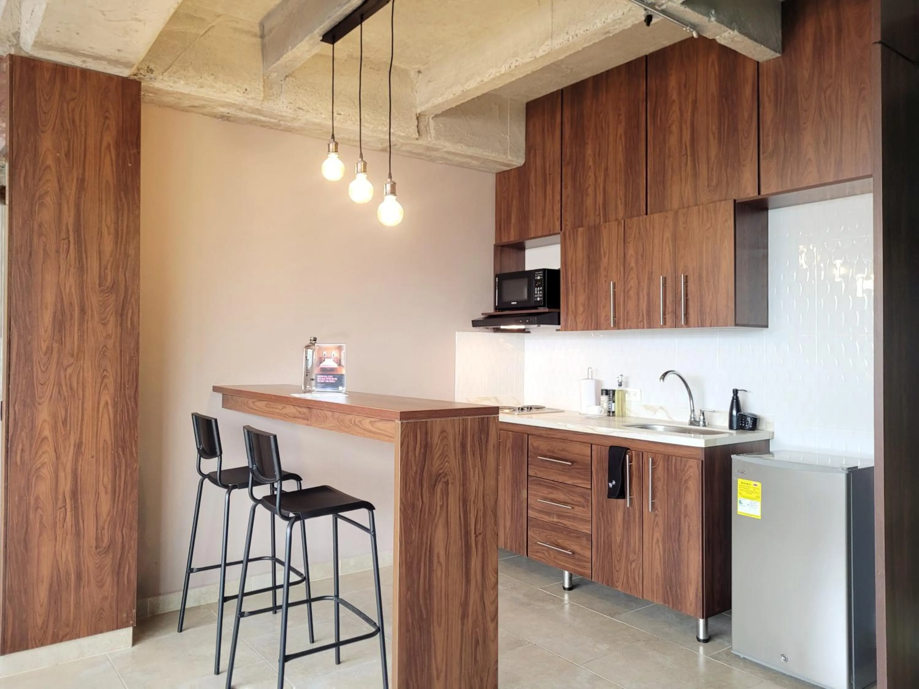 Kitchen or kitchenette in The Hub by Wynwood House