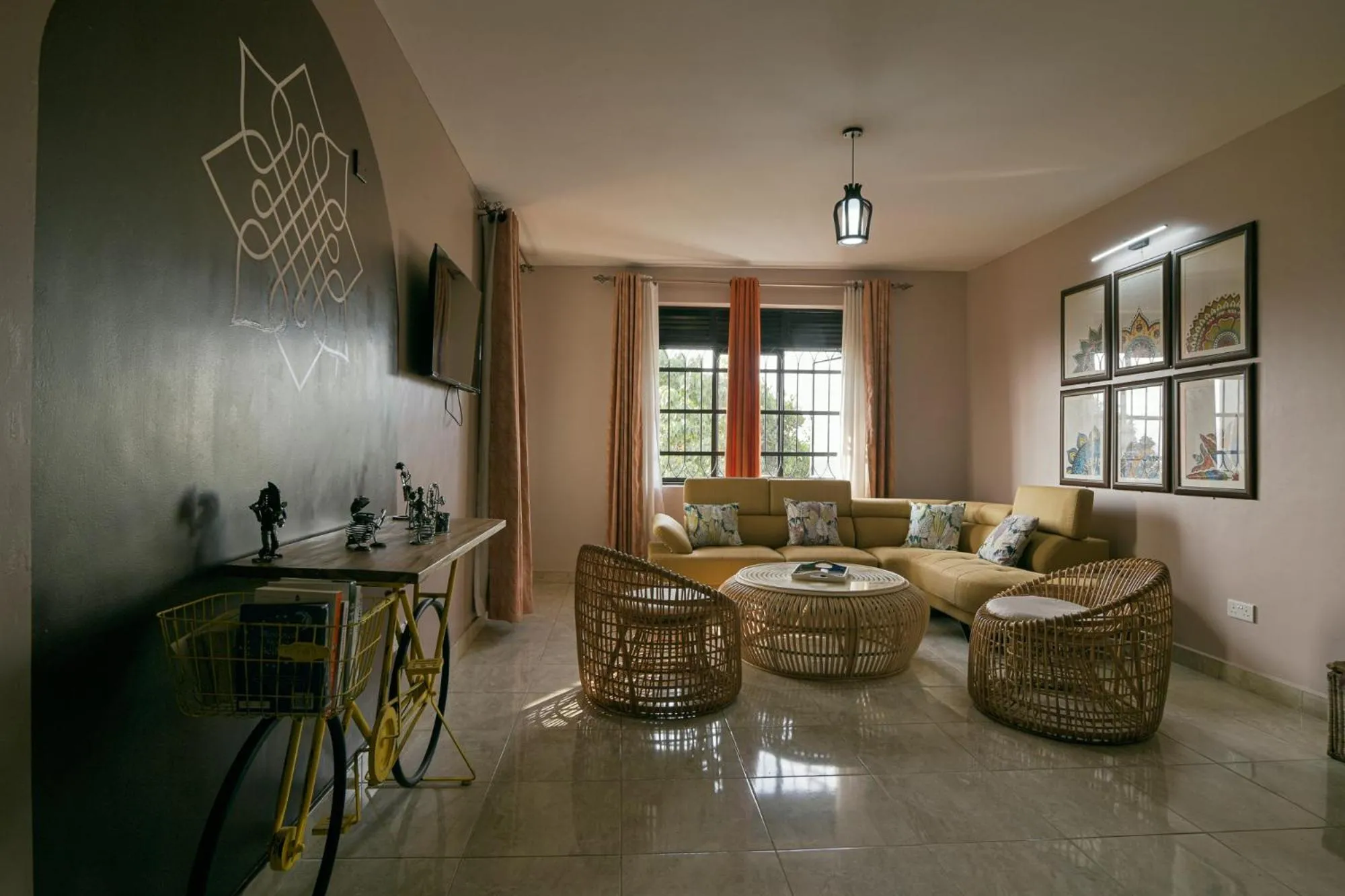 Two-Bedroom Apartment in Aqueduct 1359 Hotel Apartments