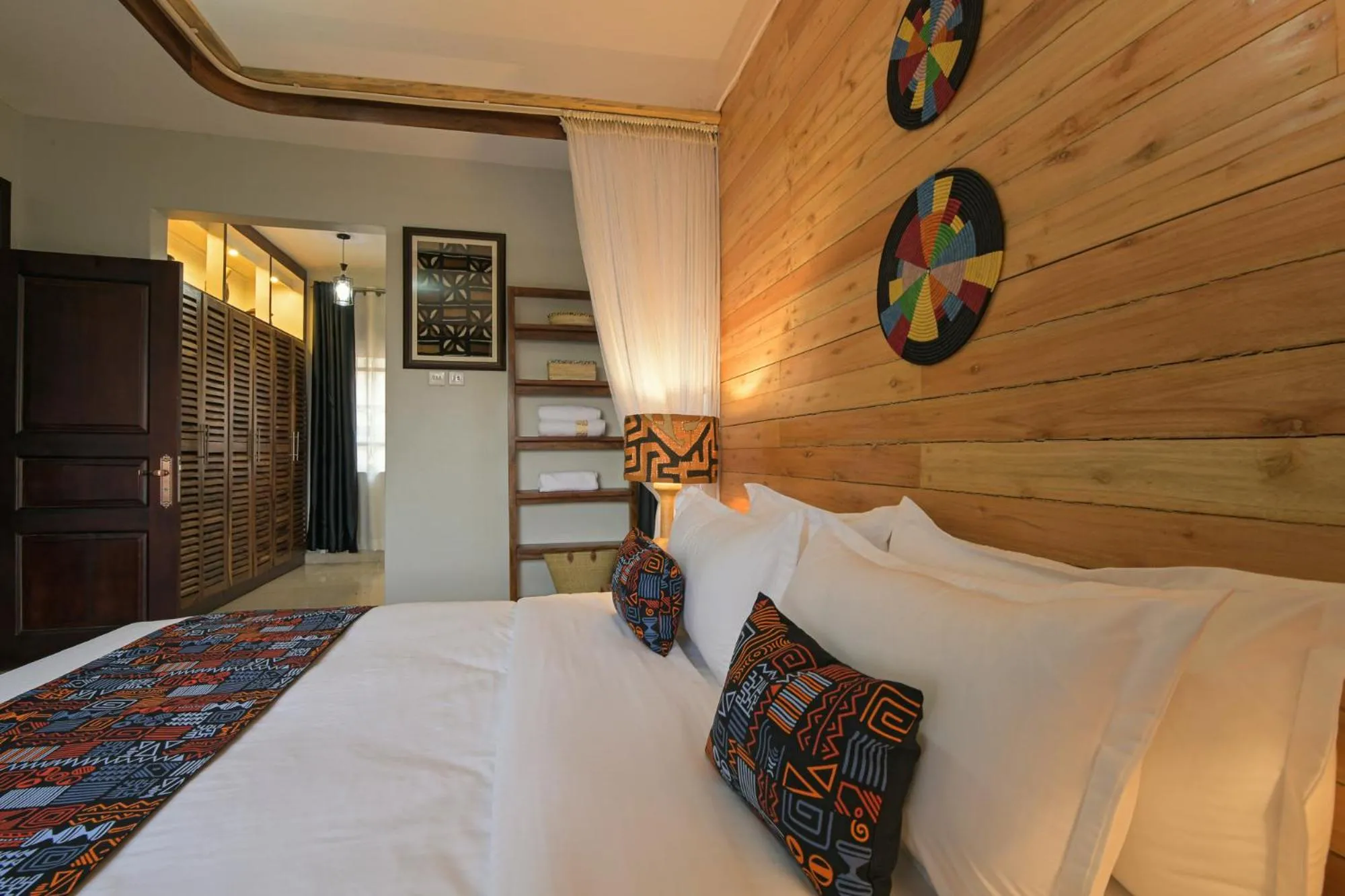 wardrobe, Bed in Aqueduct 1359 Hotel Apartments