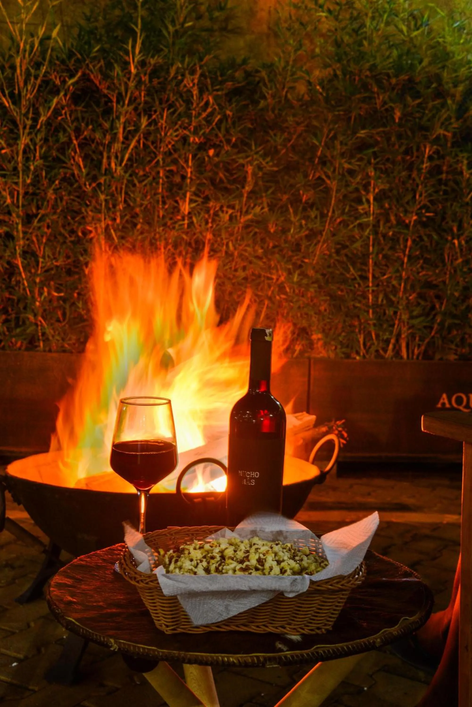 Food and drinks in Aqueduct 1359 Hotel Apartments