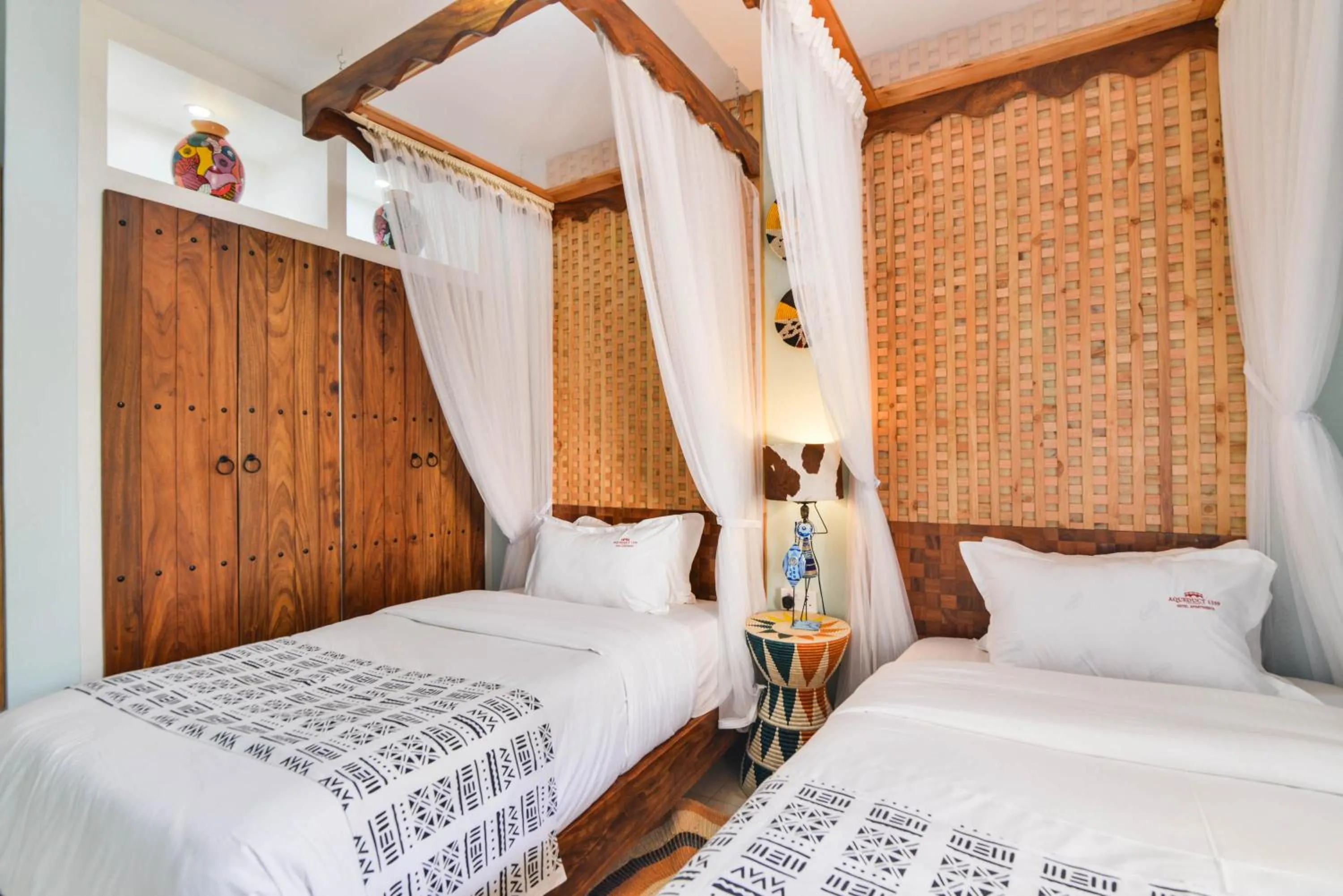 Bed in Aqueduct 1359 Hotel Apartments