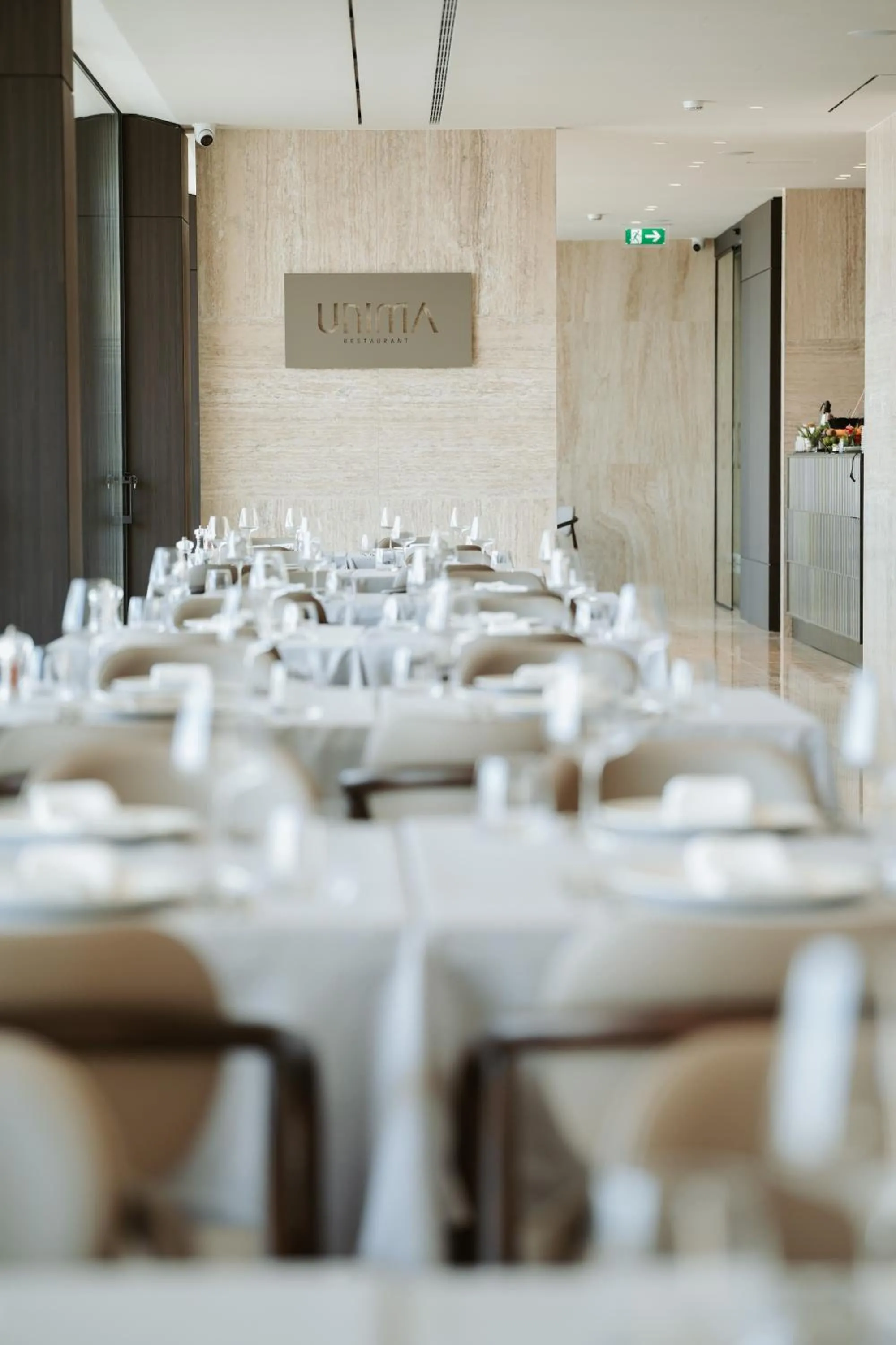 Restaurant/places to eat in Magnus Hotel & SPA