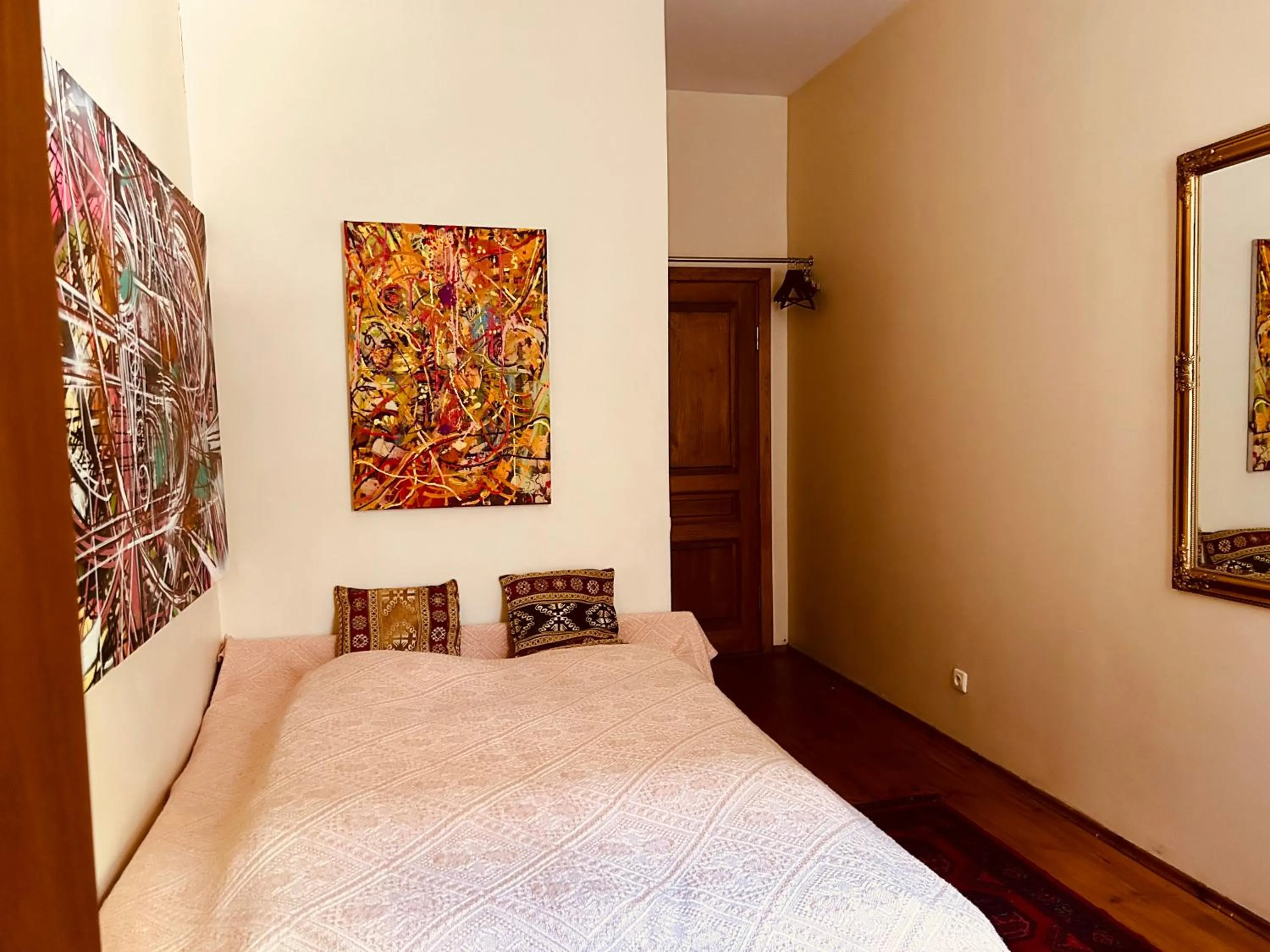 Guest room in Old Town