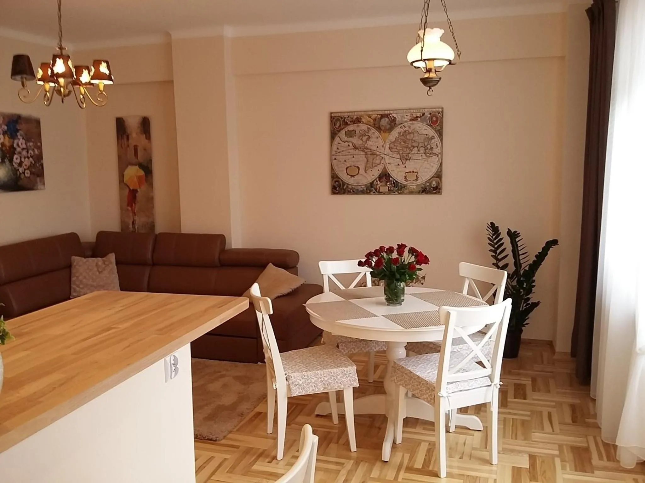 Day in Warsaw Kredytowa Apartment