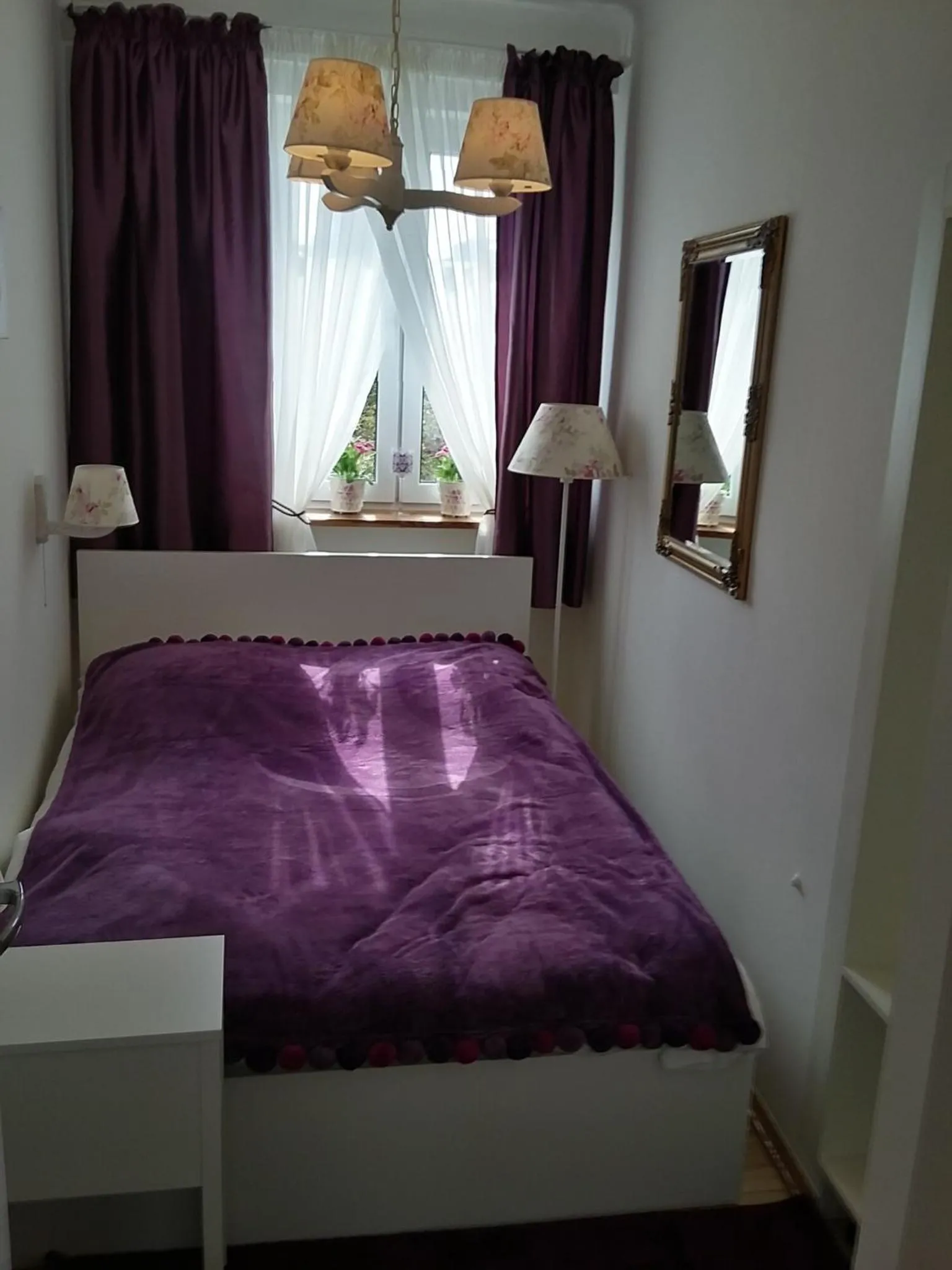 Day, Bed in Warsaw Kredytowa Apartment