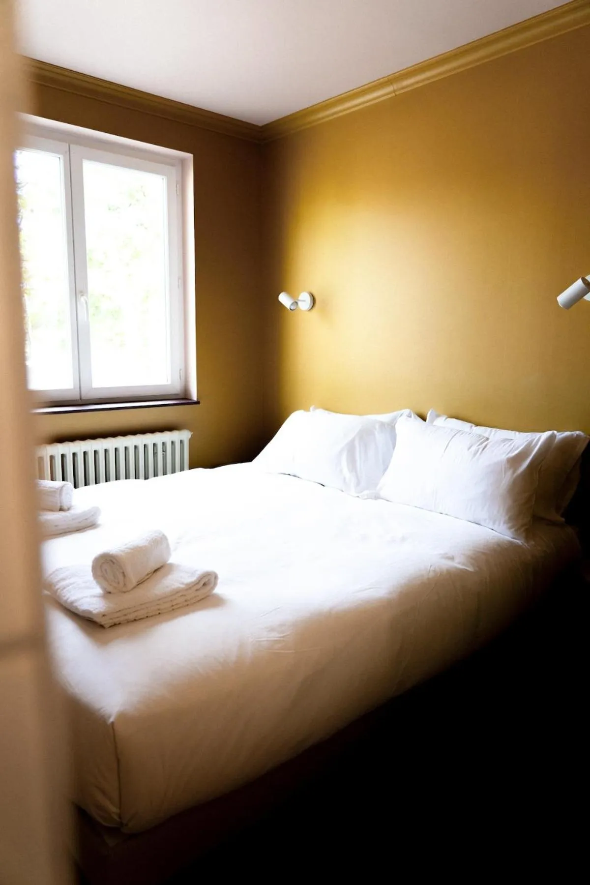 Bed in Hotel Bleu Soleil