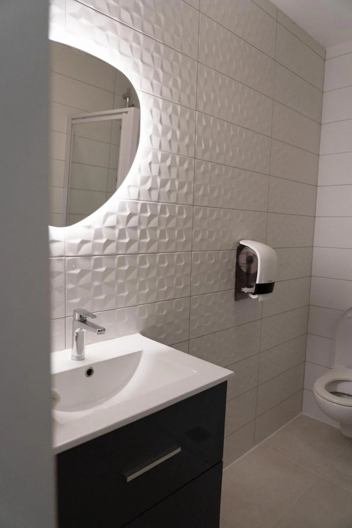 Toilet in Hotel Bleu Soleil