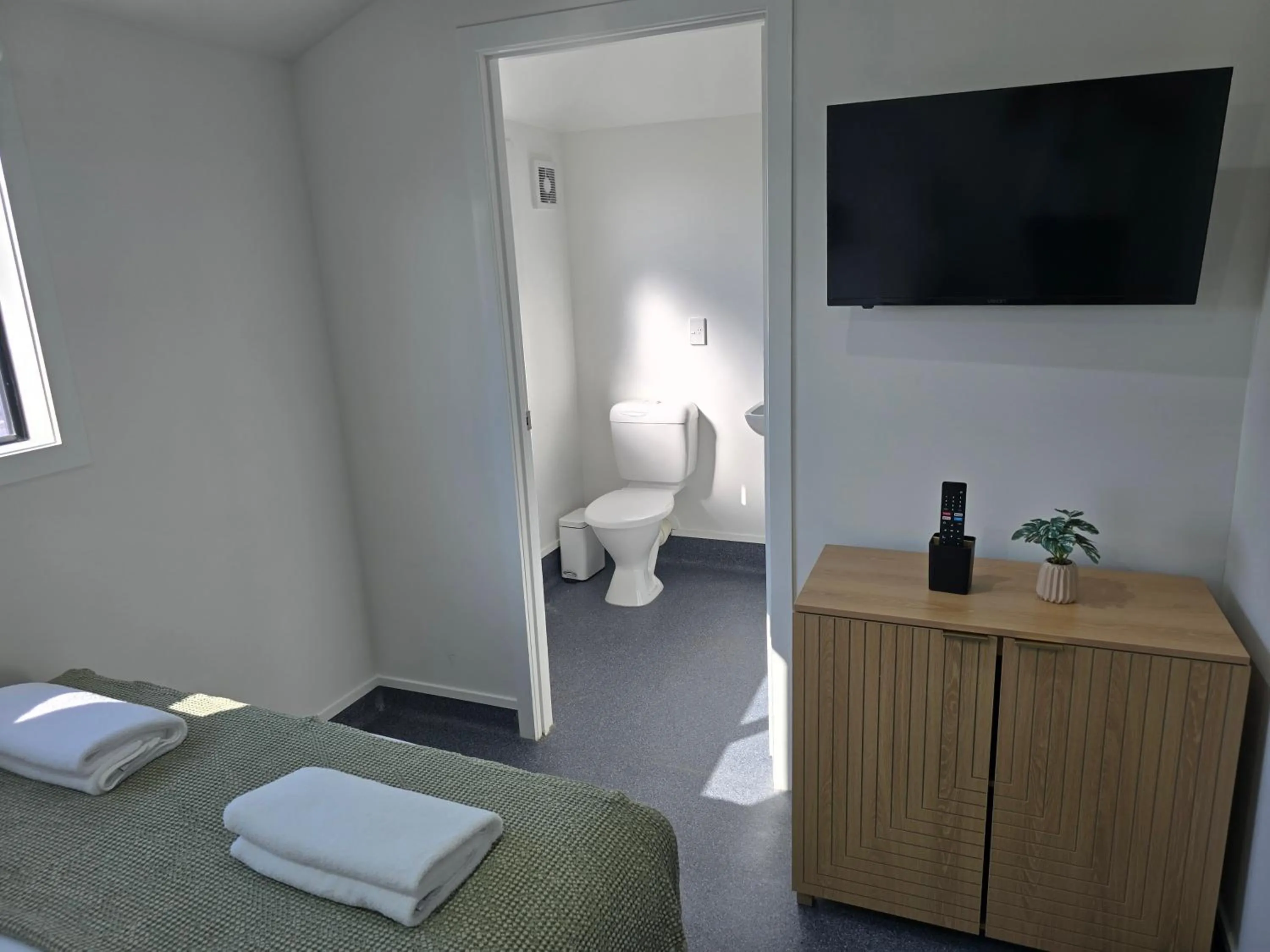 Classic Studio in Microtel Lodge