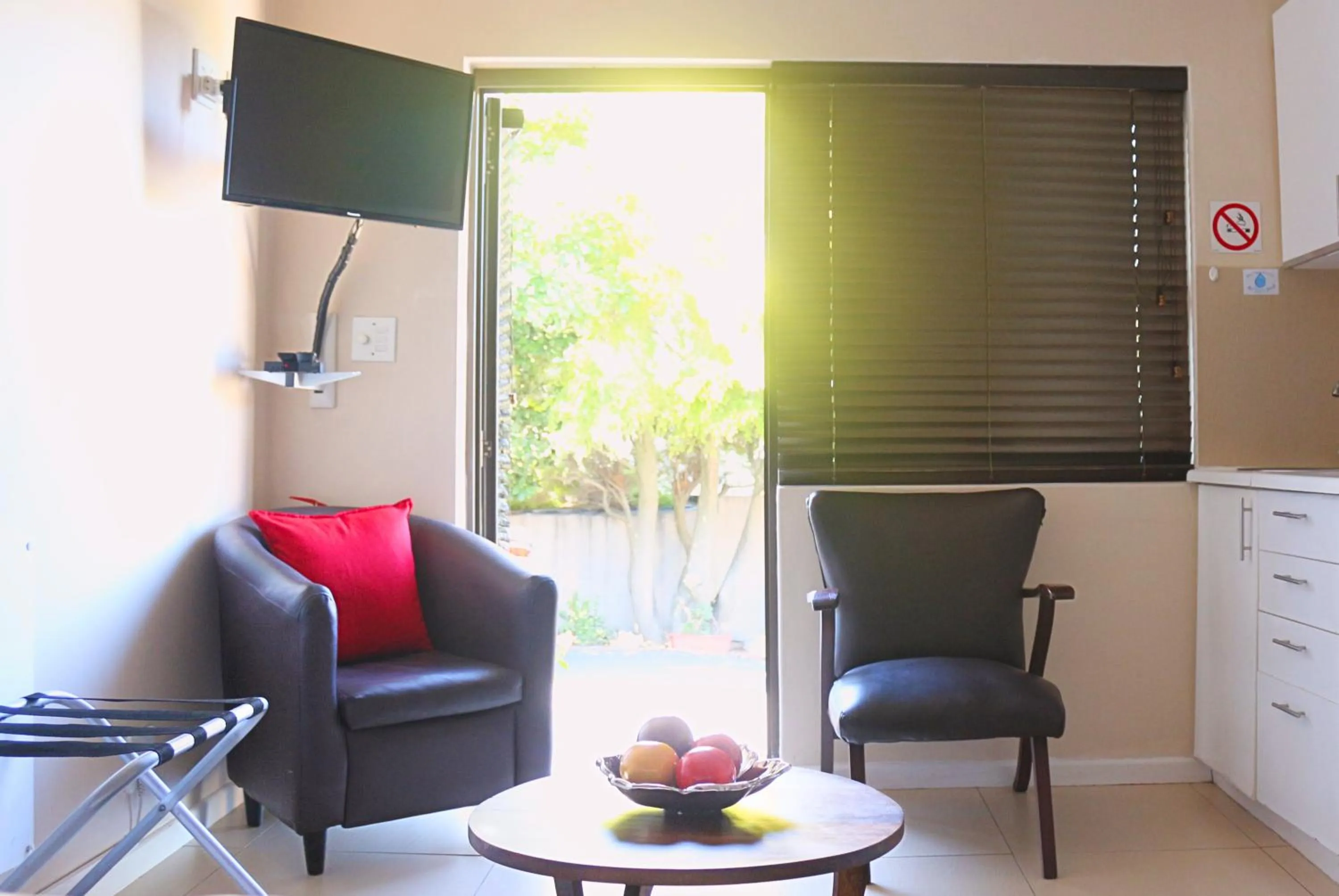 TV and multimedia in Tyger Classique Self-Catering Cape Town, Tyger Valley