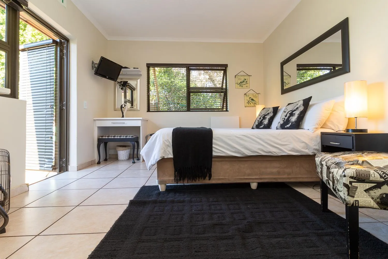 Bed in Tyger Classique Self-Catering Cape Town, Tyger Valley