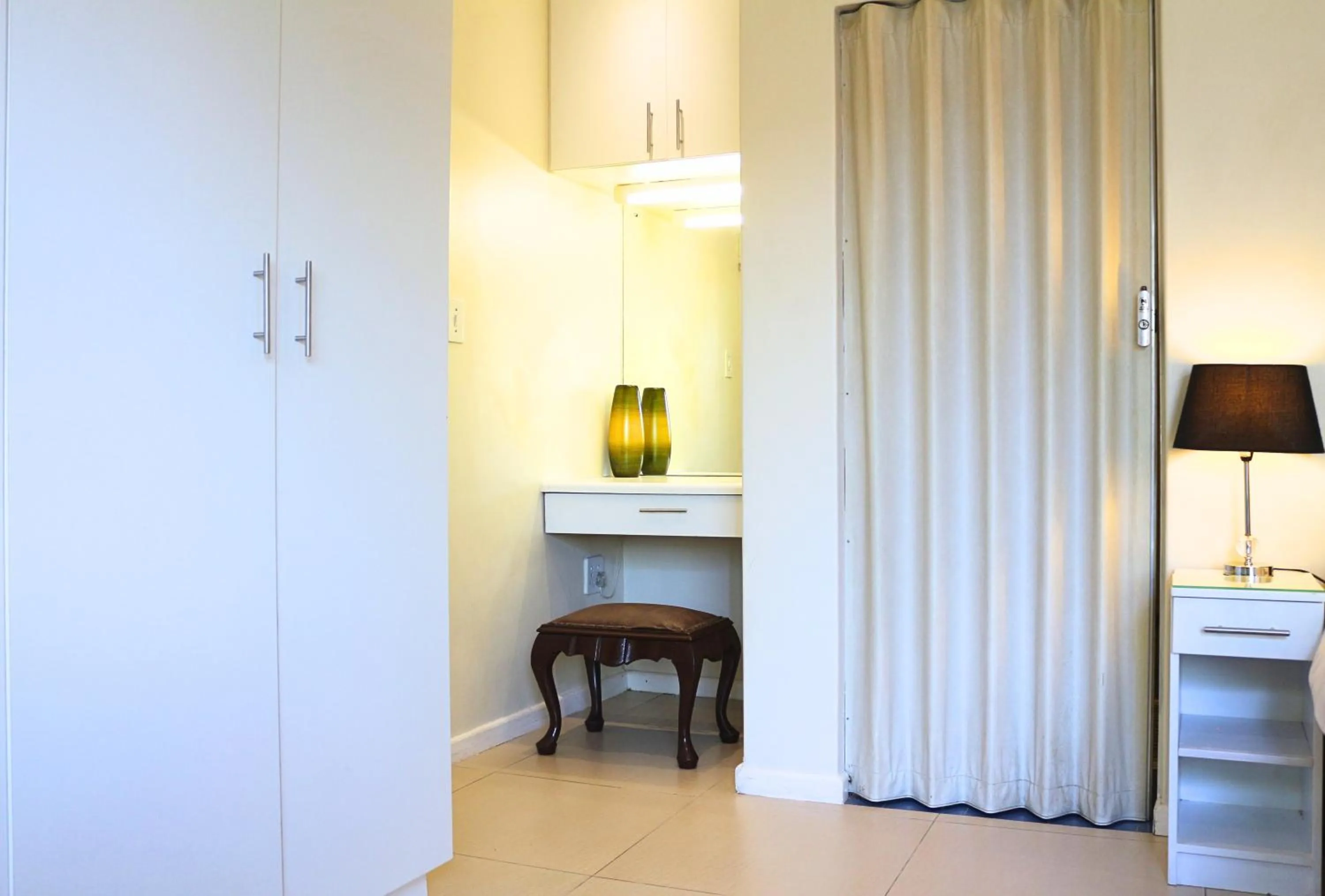 Tyger Classique Self-Catering Cape Town, Tyger Valley