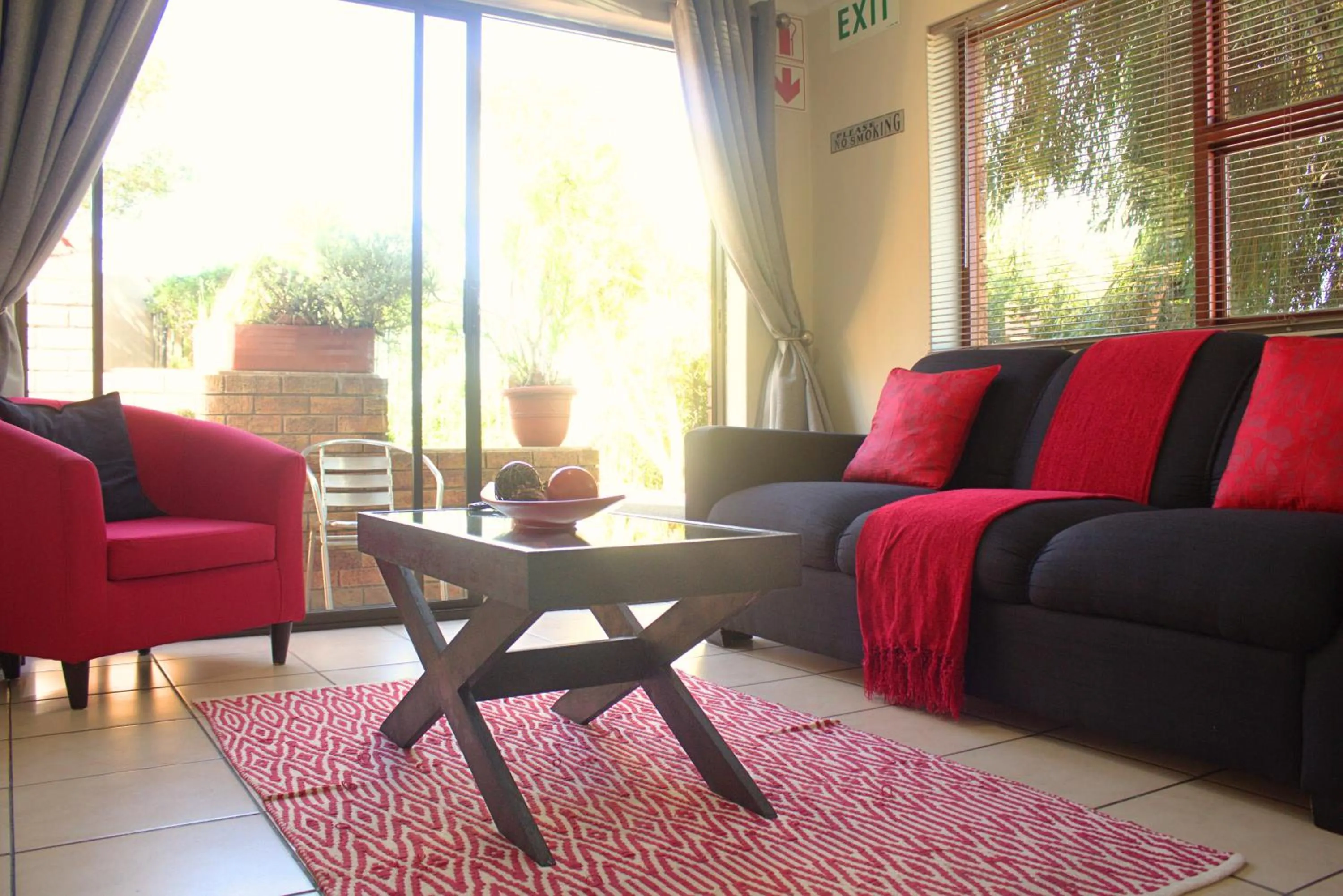 Living room in Tyger Classique Self-Catering Cape Town, Tyger Valley