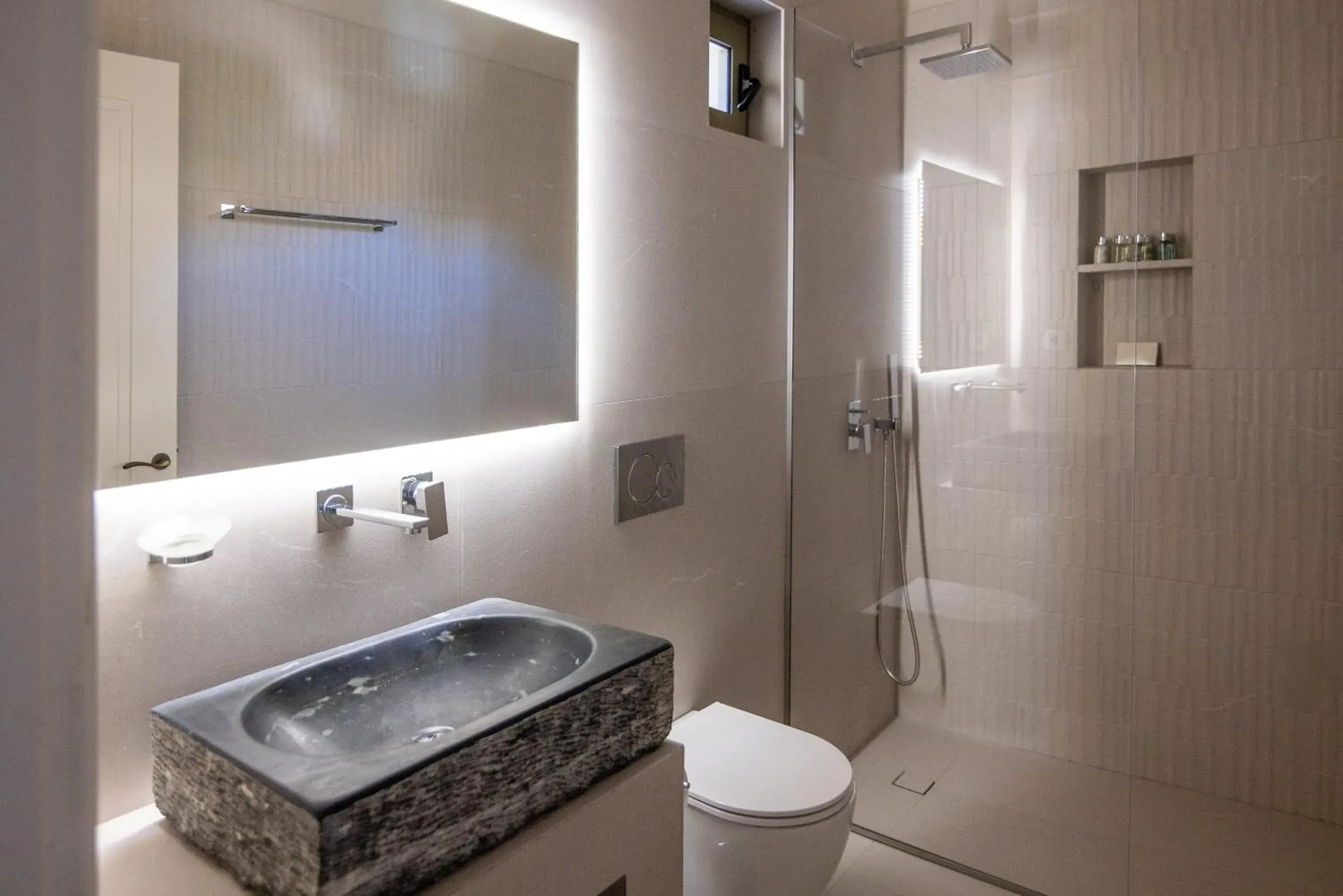 Bathroom in Aeolis Tinos Suites Bathroom in Aeolis Tinos Suites