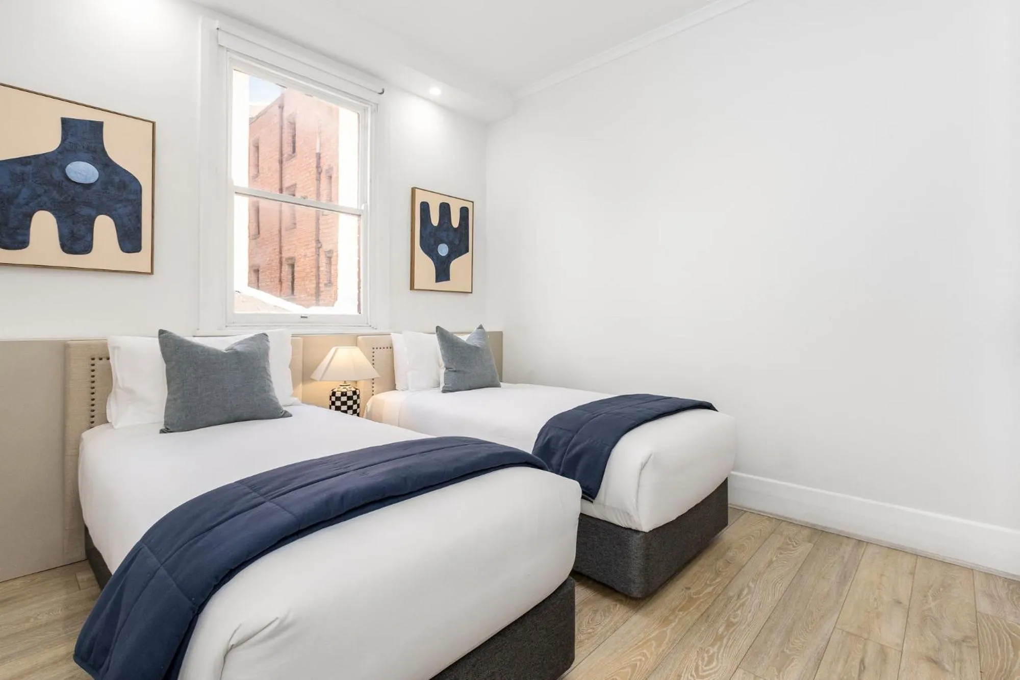 Bedroom, Bed in Simpson Street Apartments by Urban Rest