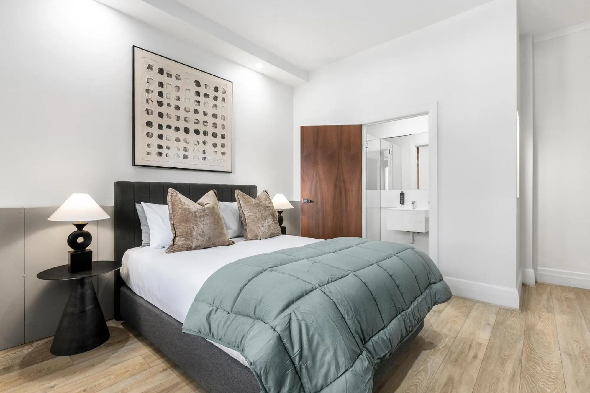 Bedroom, Bed in Simpson Street Apartments by Urban Rest