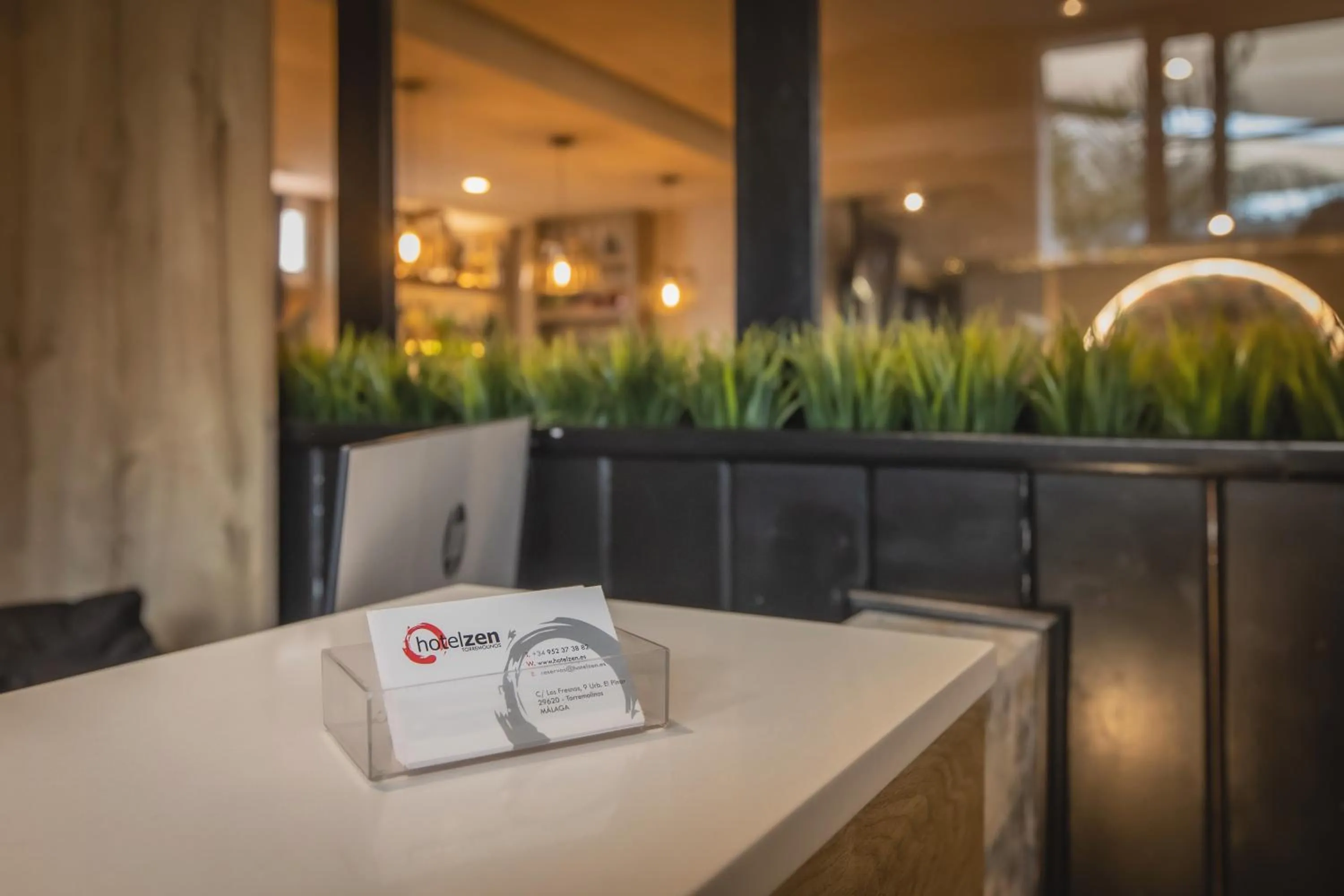 Lobby or reception in Hotel Zen Airport