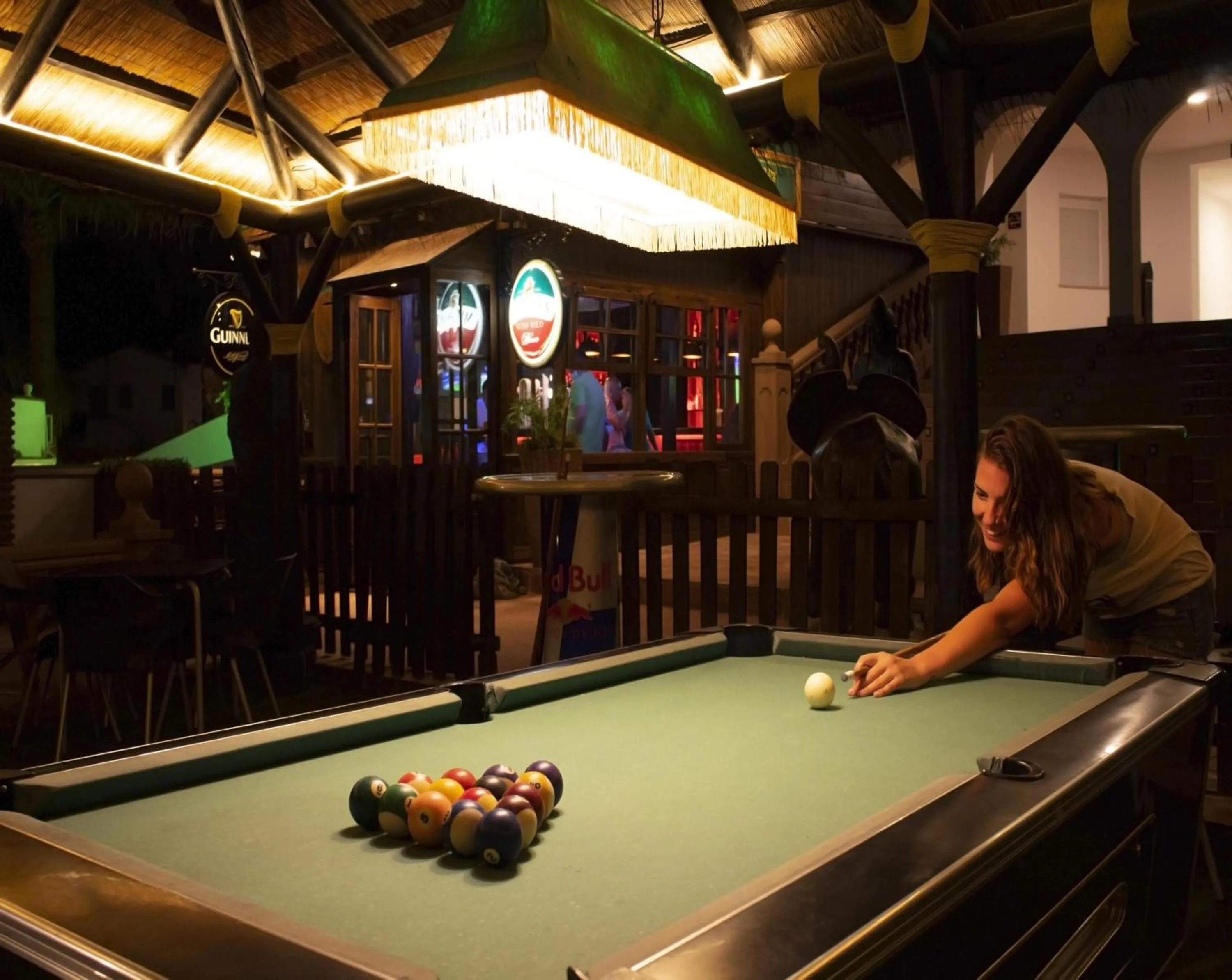 Billiard in Hotel Zen Airport