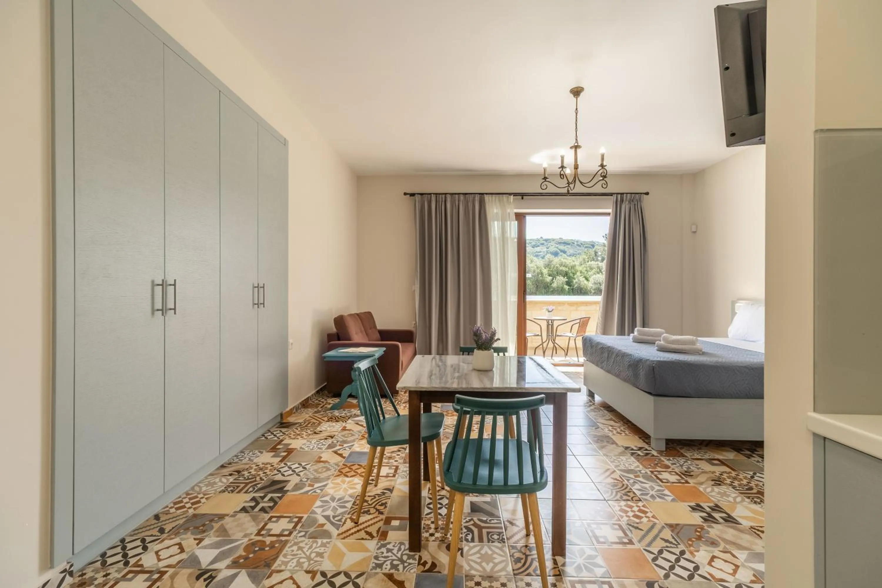 Bed in Altirina Studios