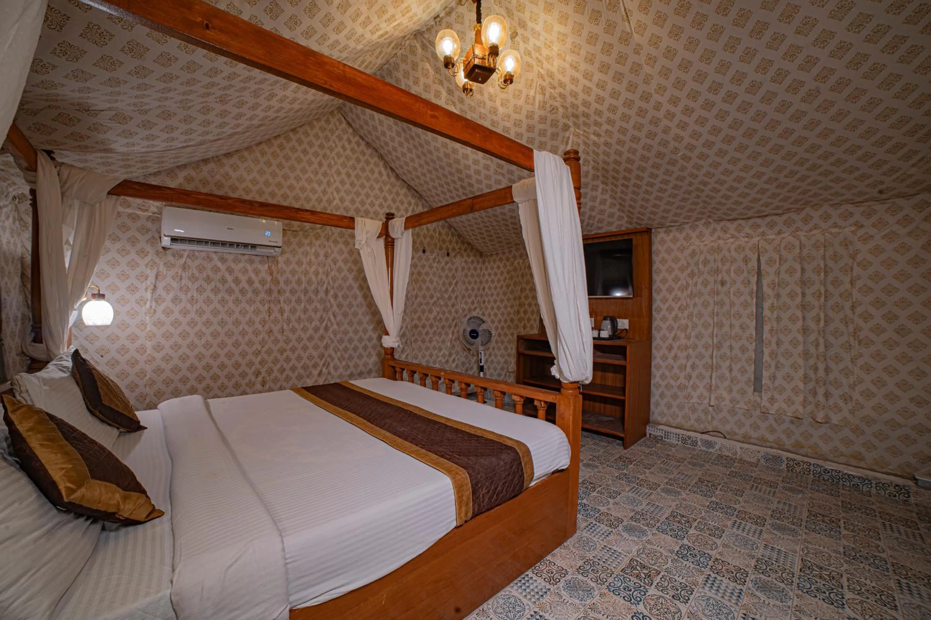 Corbett Cottage Resort