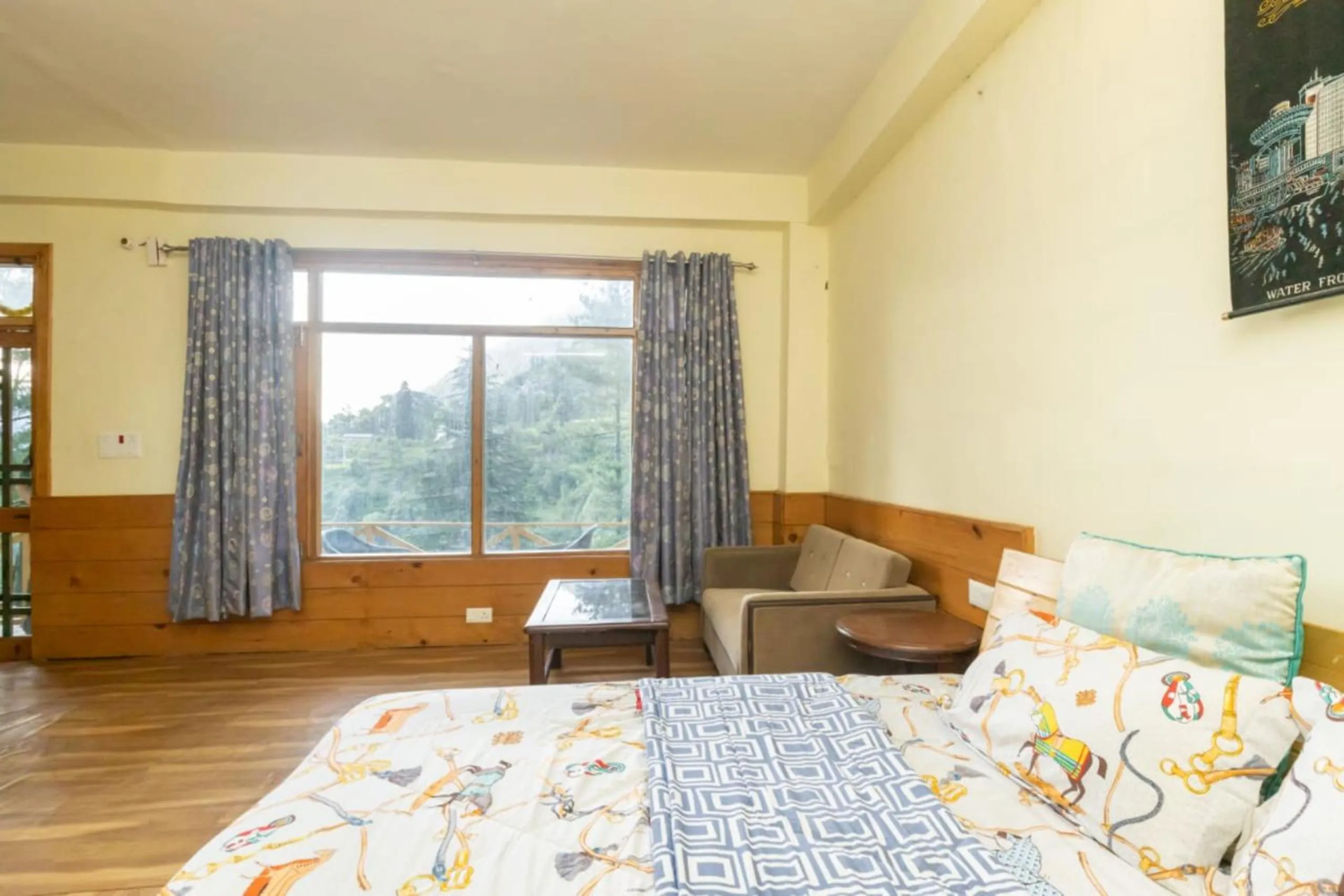 Bed in Majestic View Cottages