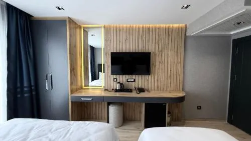 Karaca Hotel Van