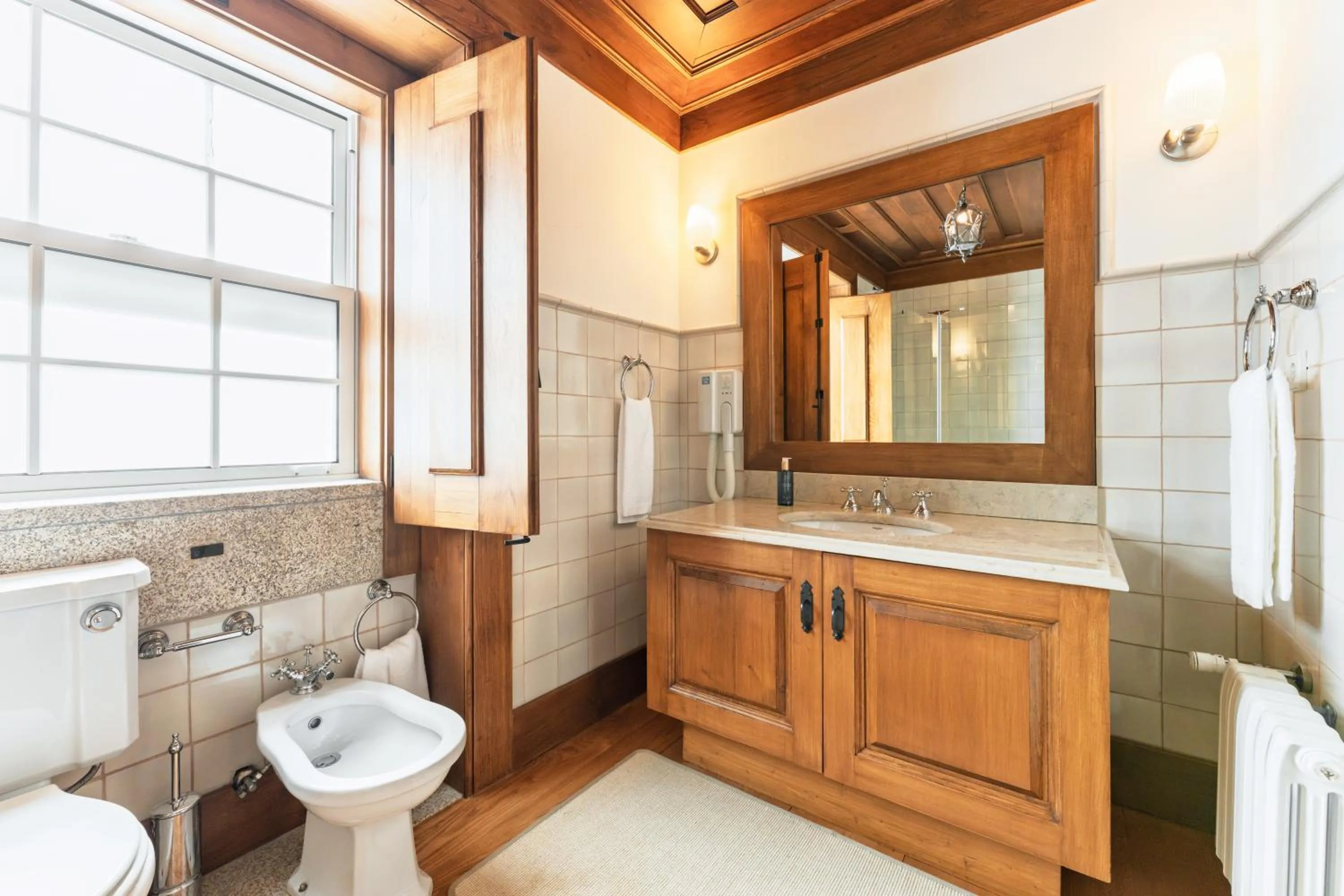 Bedroom in Casas da Memória