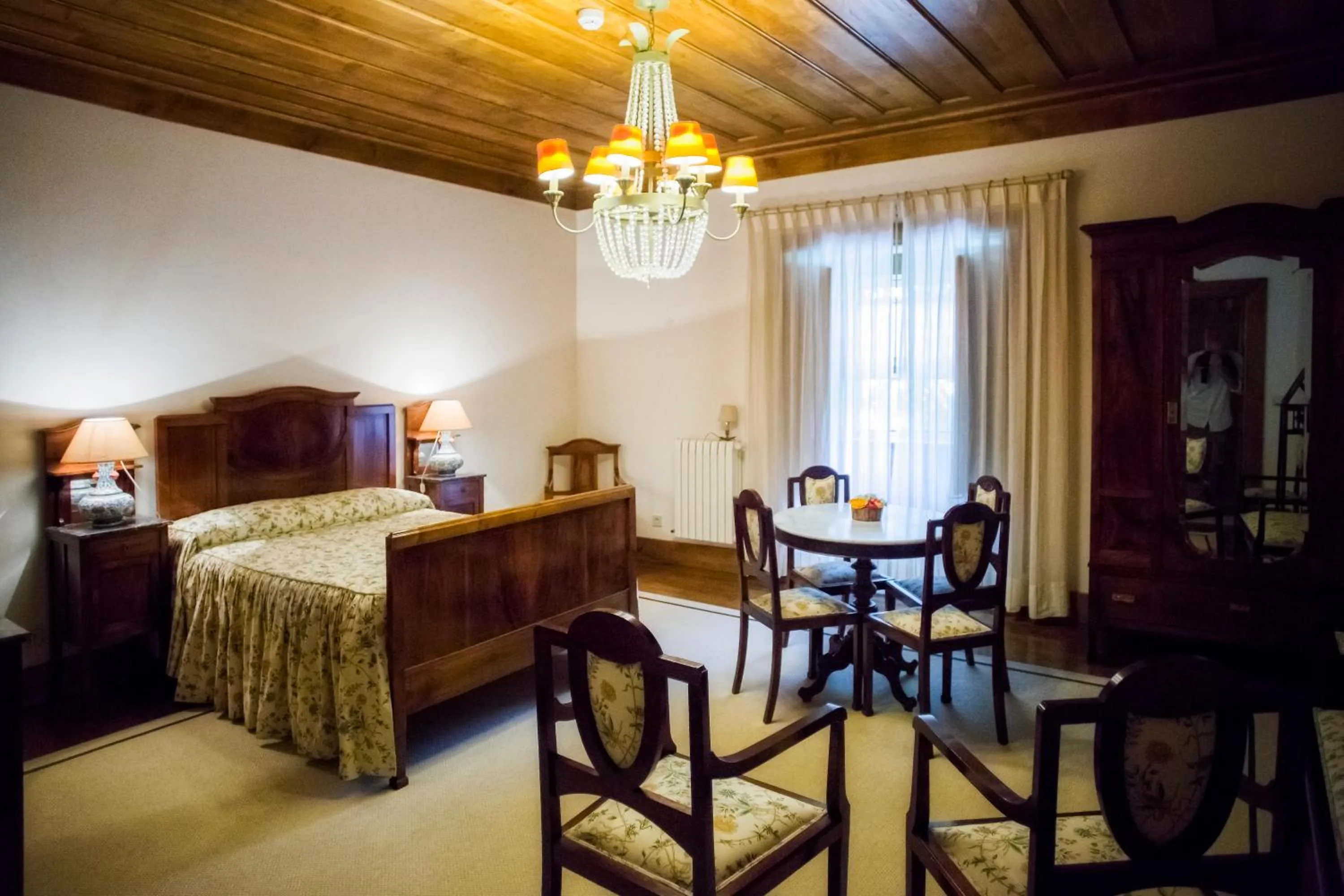 Bedroom, Bed in Casas da Memória