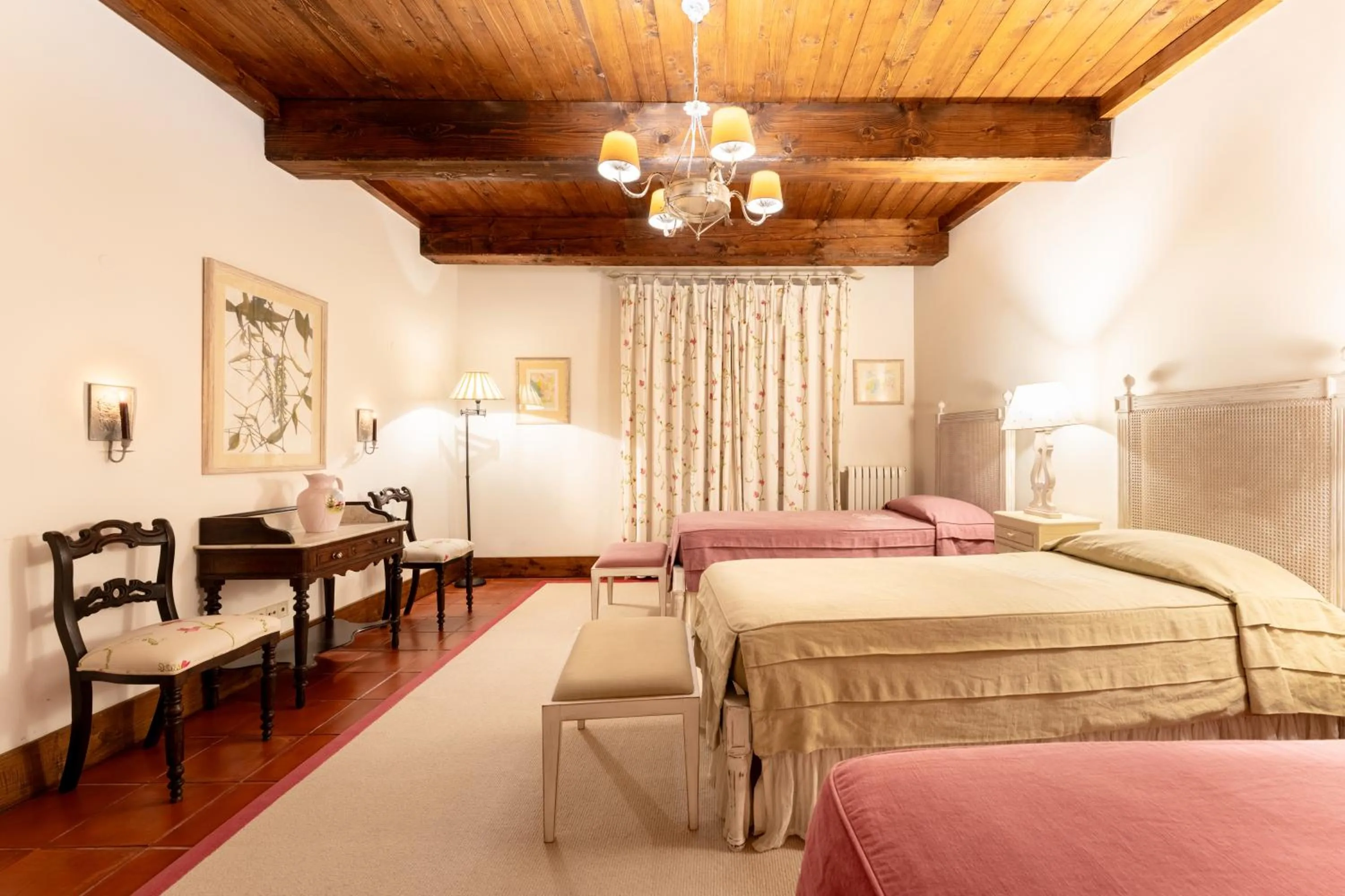 Bedroom, Bed in Casas da Memória
