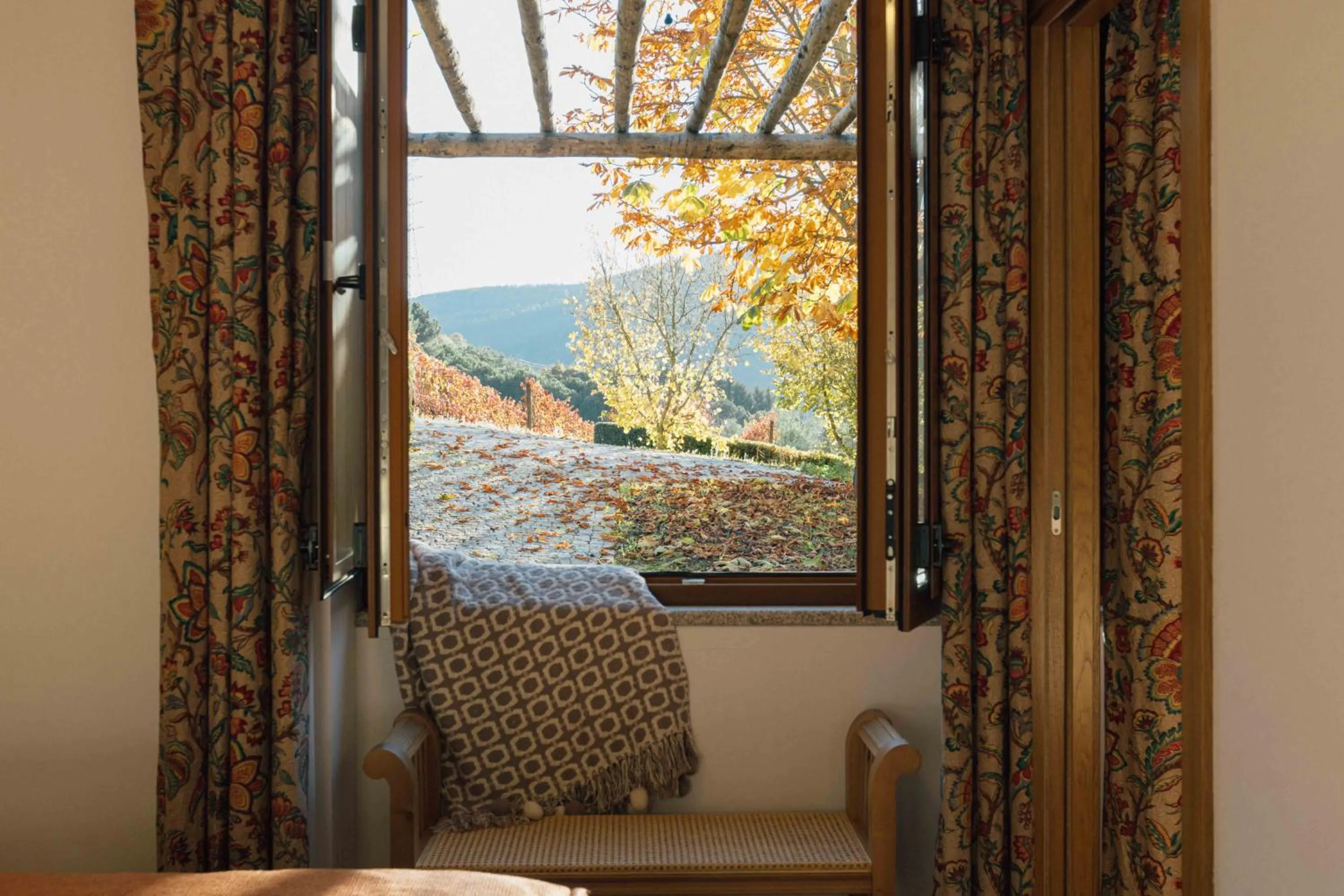 Bedroom in Casas da Memória