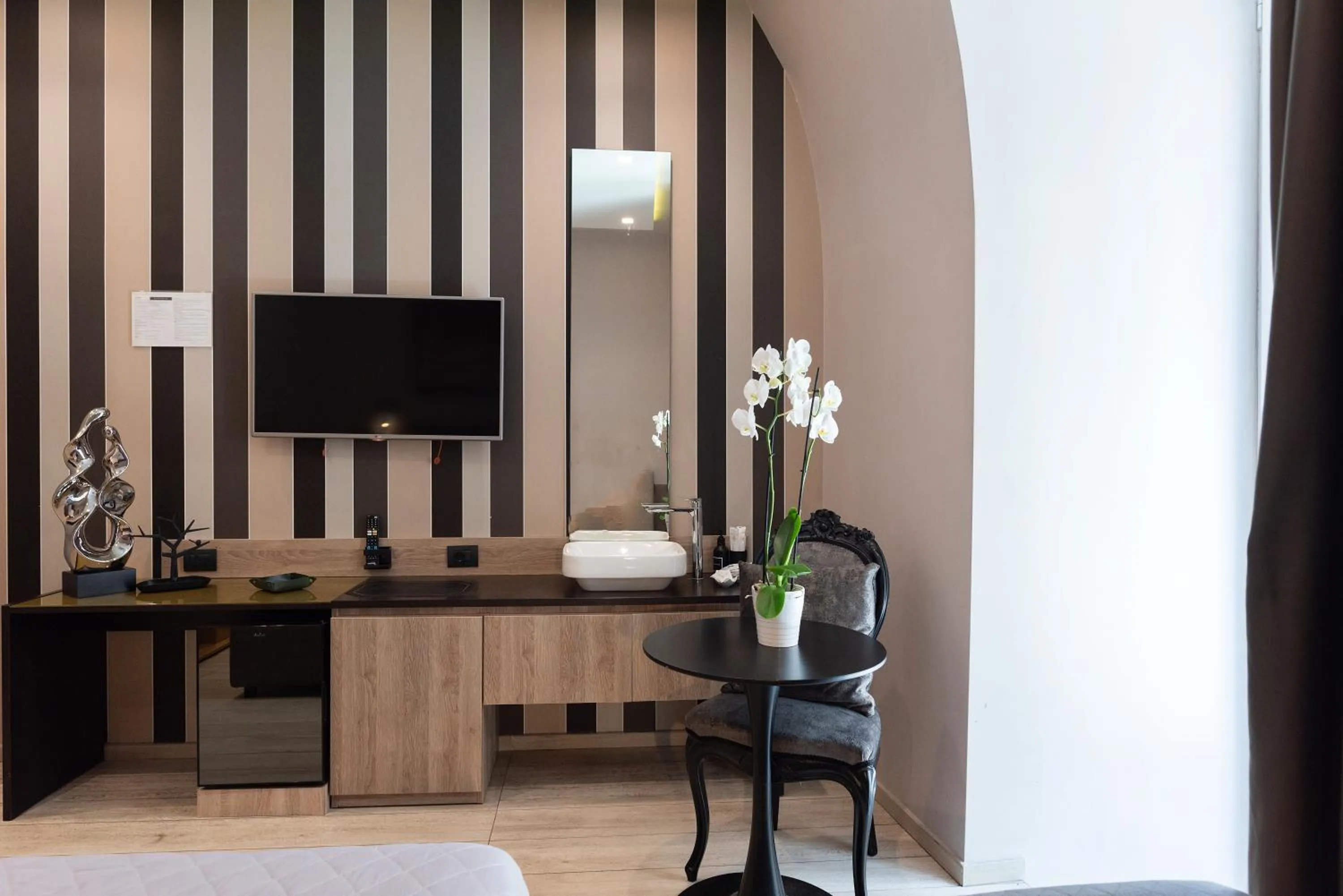 Decorative detail in Neapolis Lifestyle