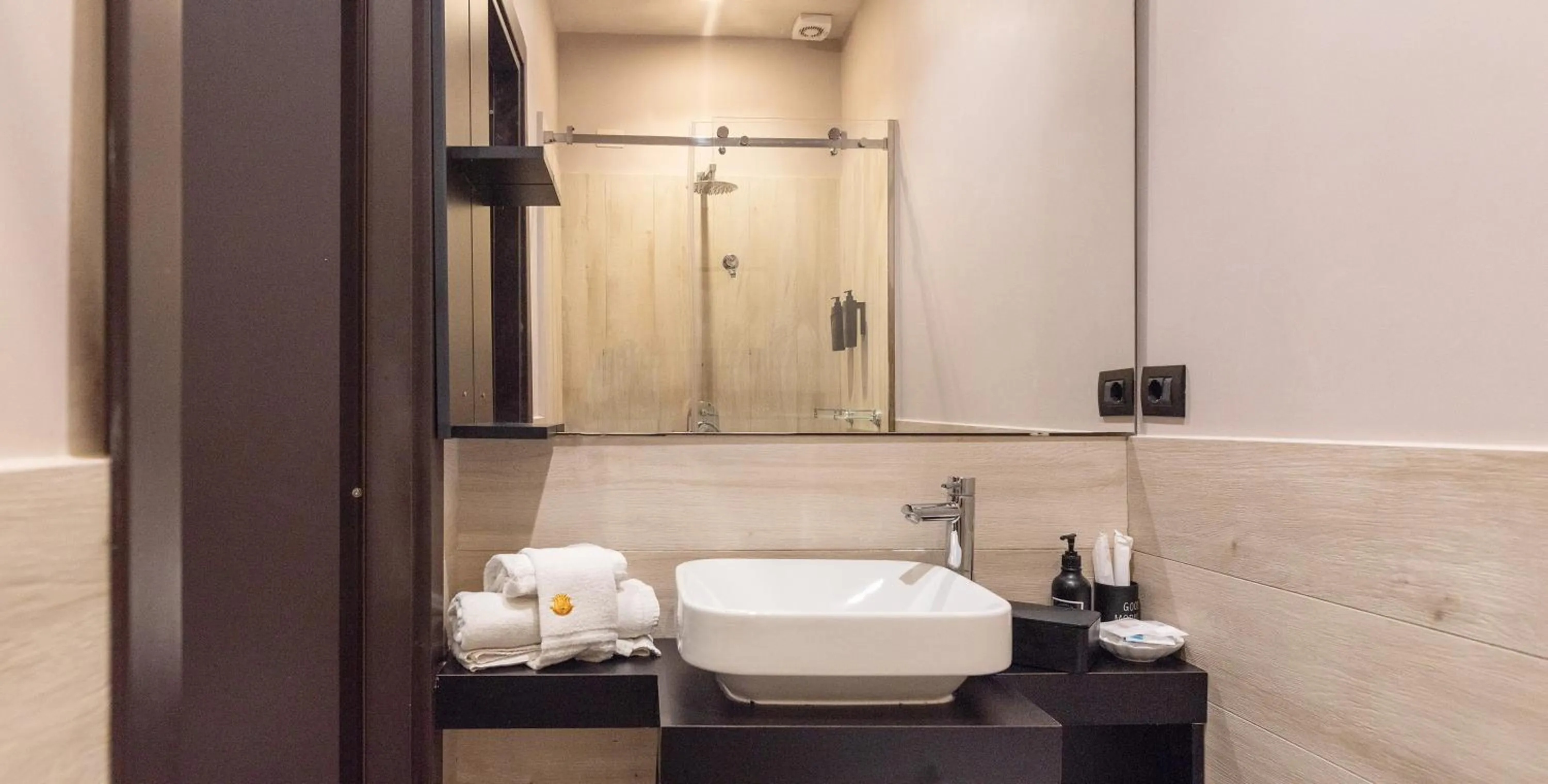 Bathroom in Neapolis Lifestyle