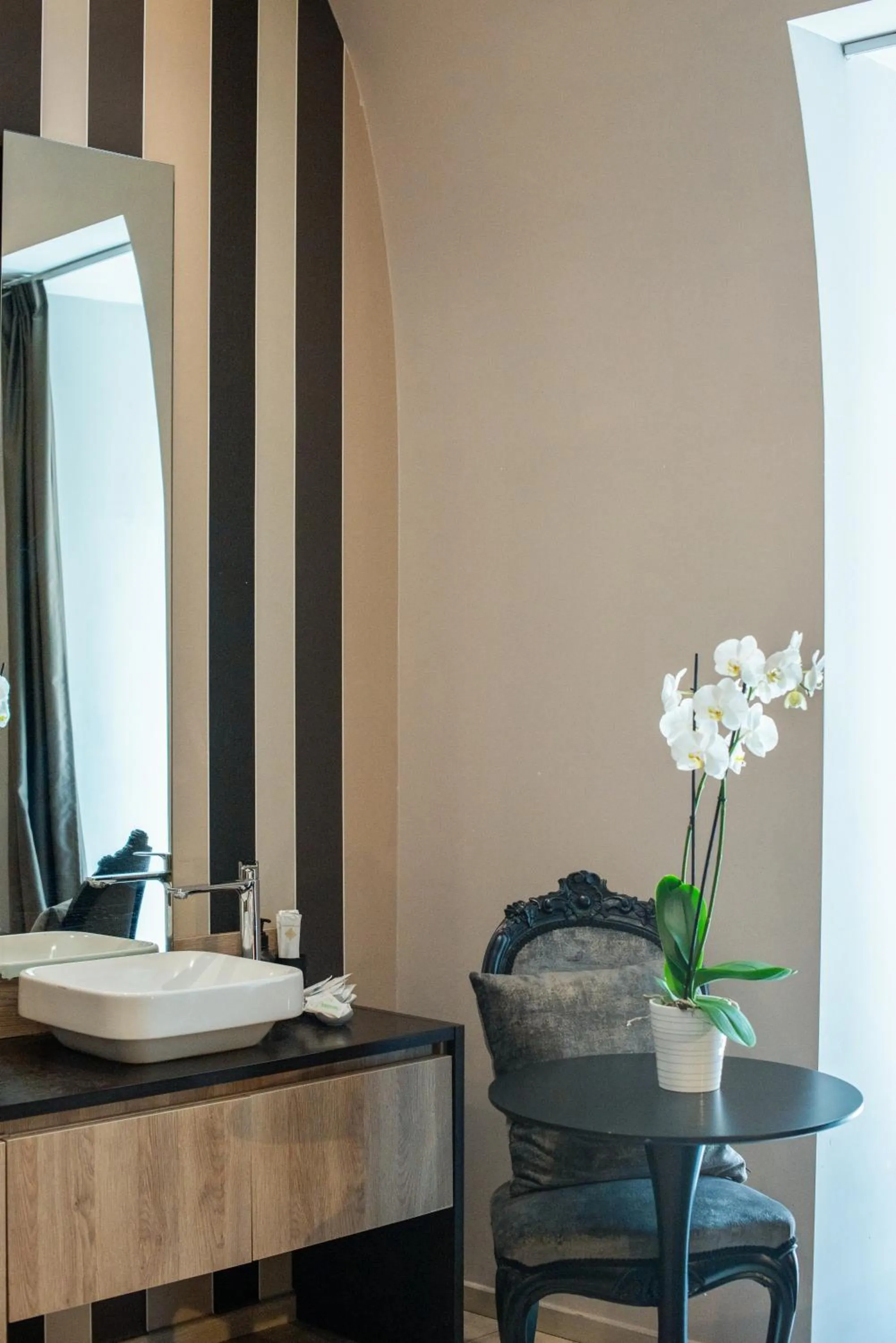 Decorative detail in Neapolis Lifestyle