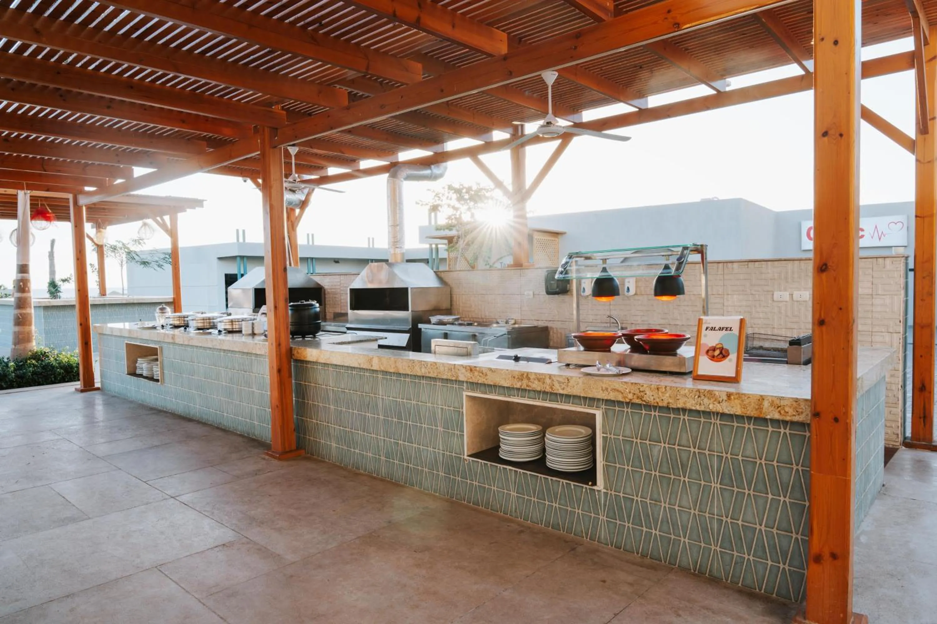 Restaurant/places to eat in Diamond Beach by Pearl Resorts