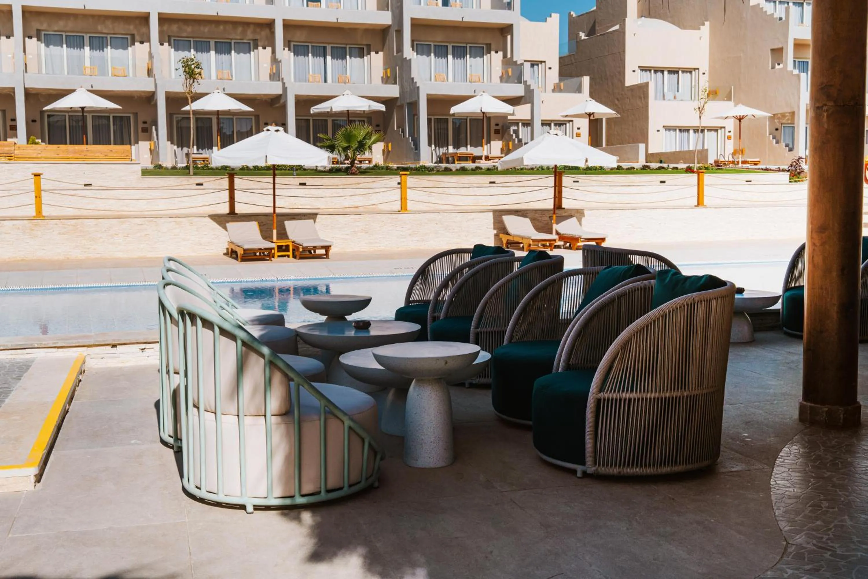 Lounge or bar in Diamond Beach by Pearl Resorts