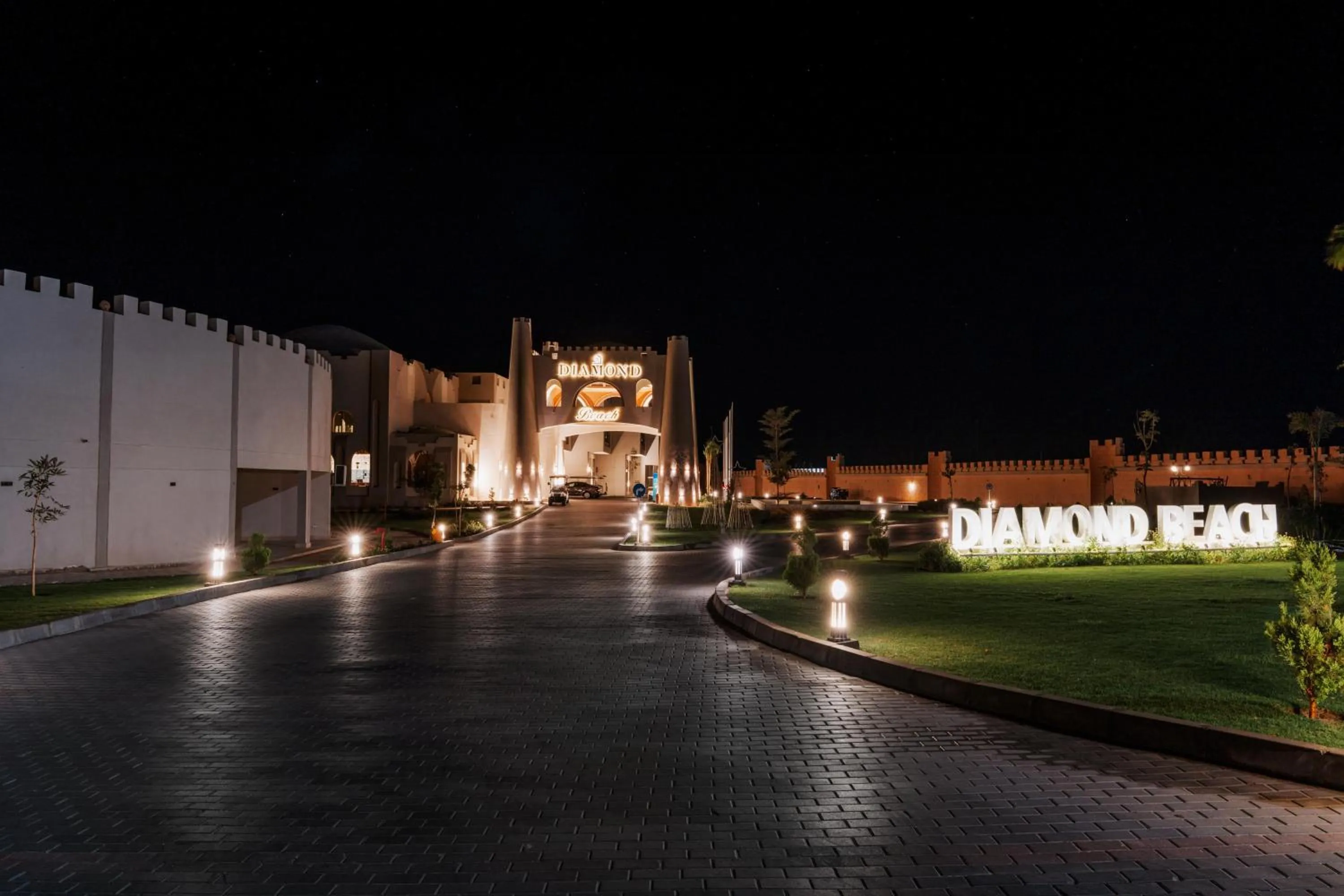 Property building in Diamond Beach by Pearl Resorts