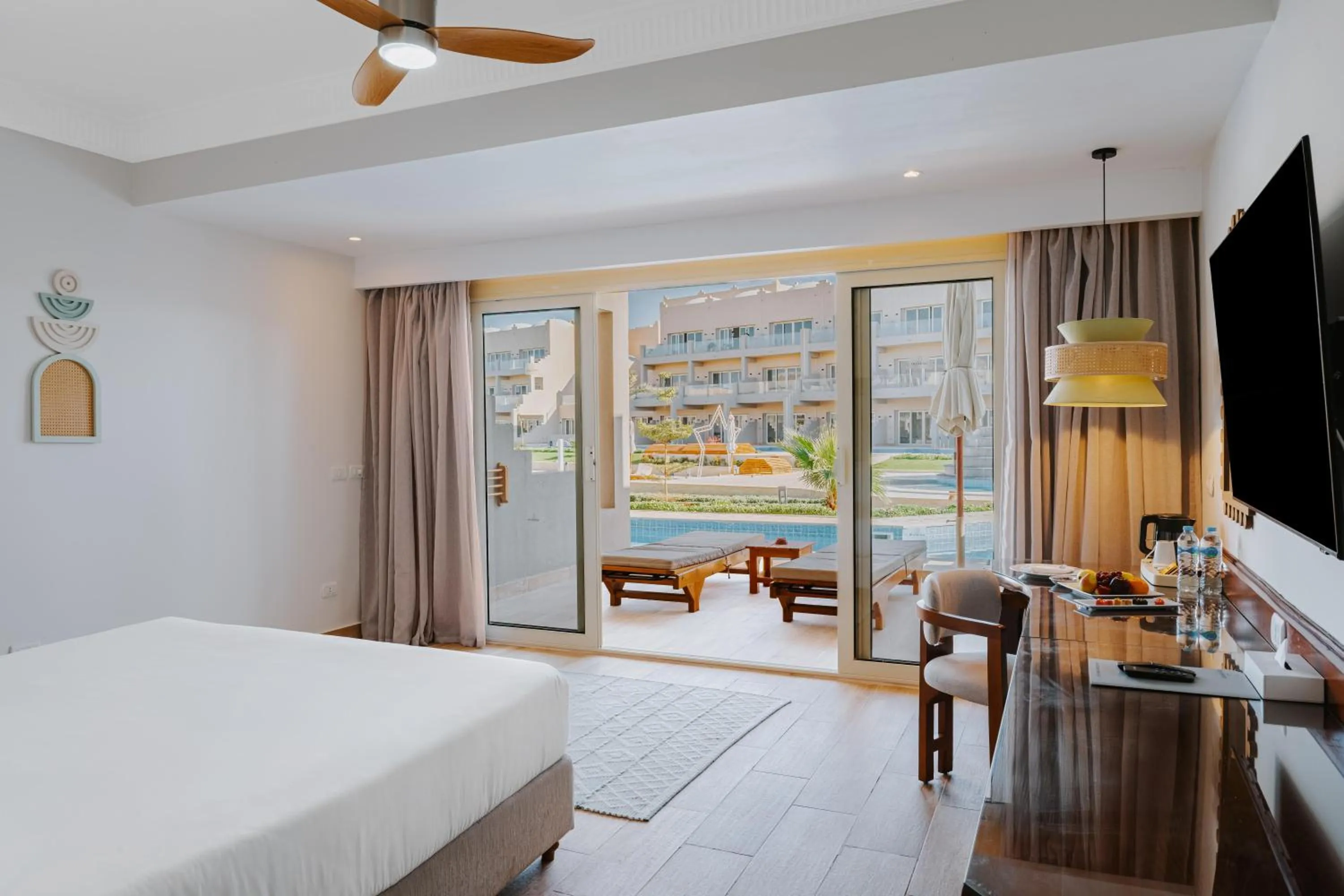 Photo of the whole room, Bed in Diamond Beach by Pearl Resorts