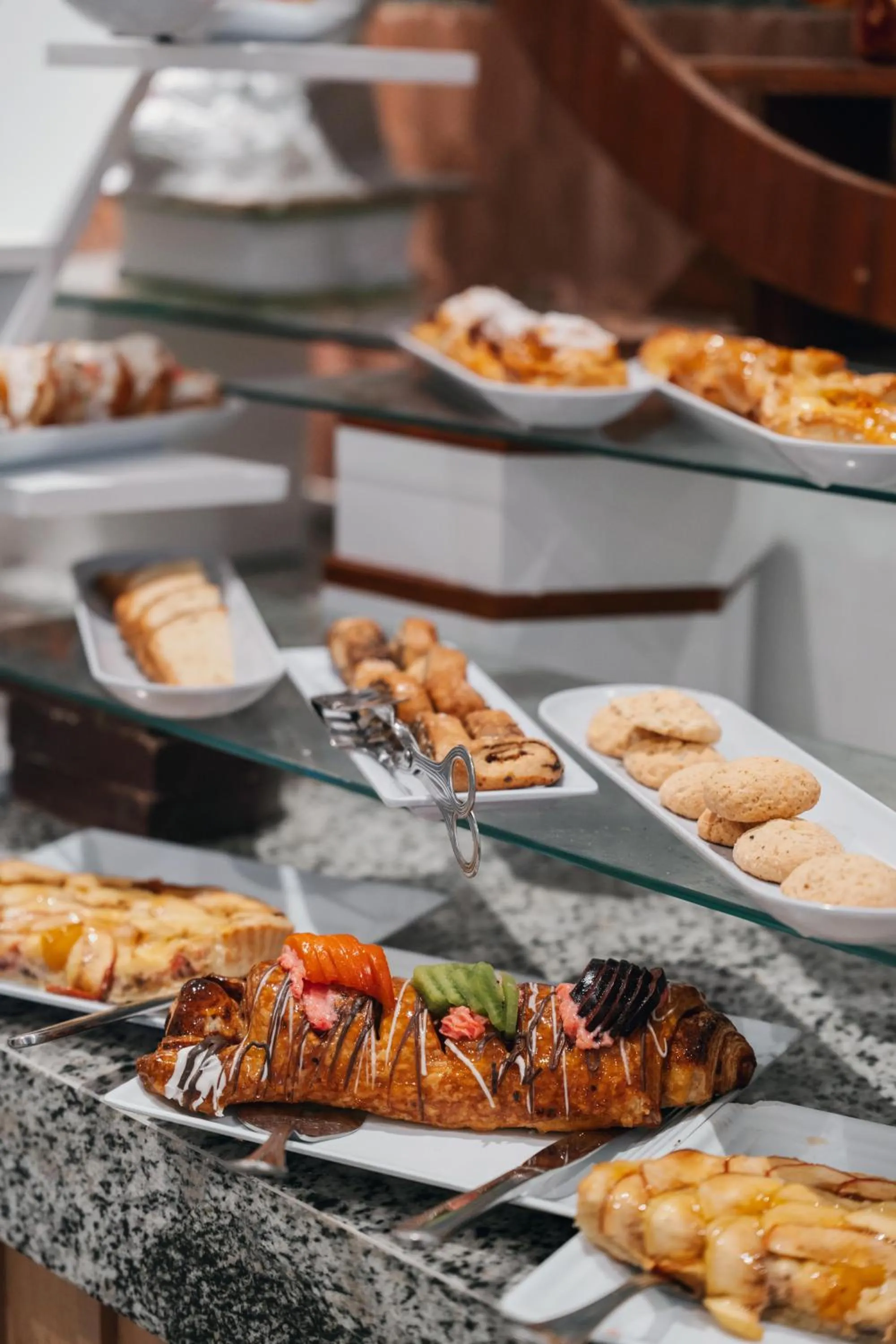 Restaurant/places to eat in Diamond Beach by Pearl Resorts