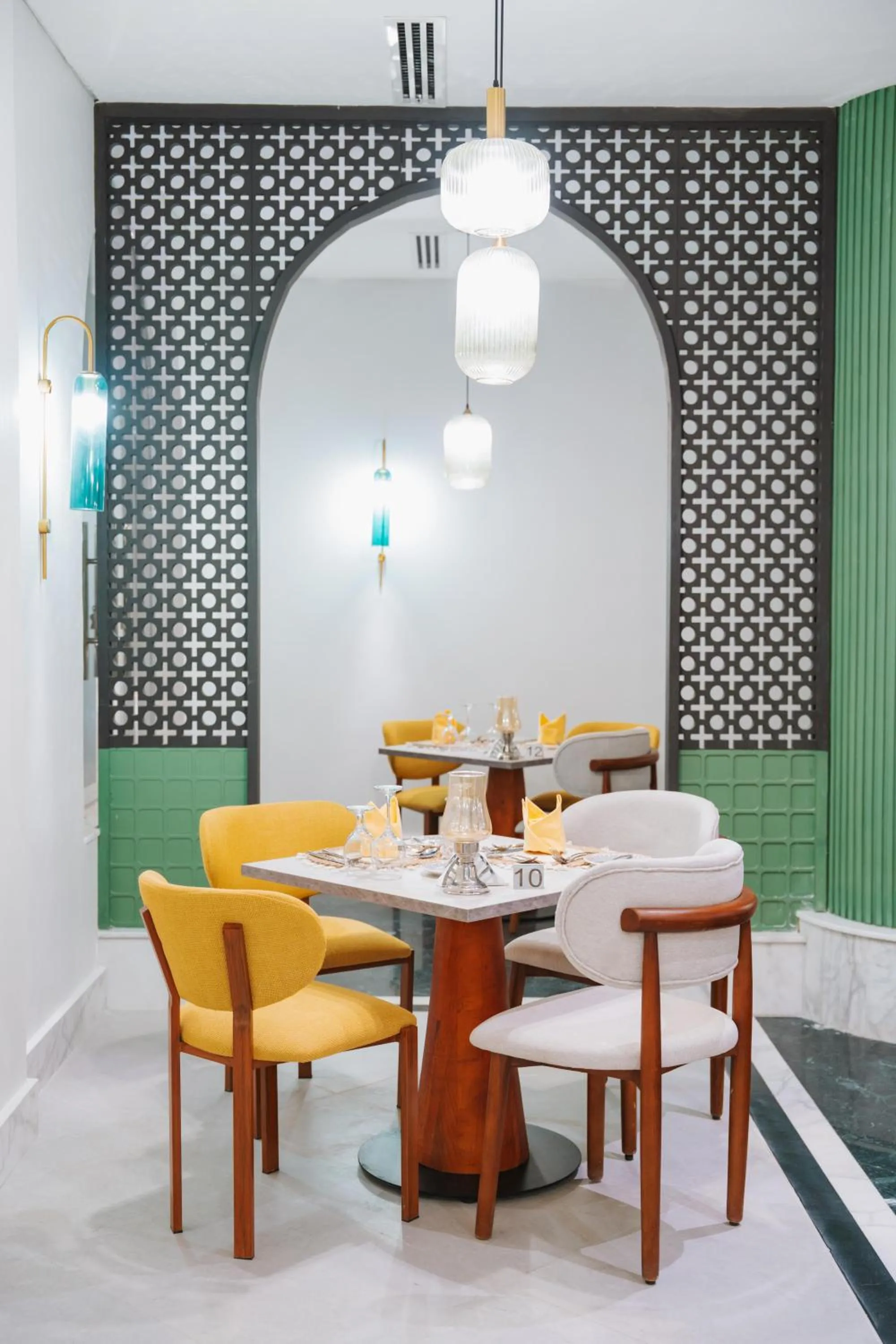 Restaurant/places to eat in Diamond Beach by Pearl Resorts