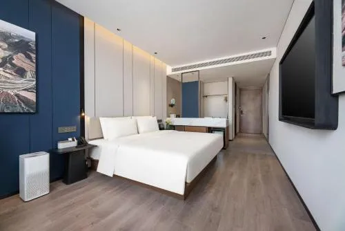 Atour Hotel Qingdao Taidong Beer Street