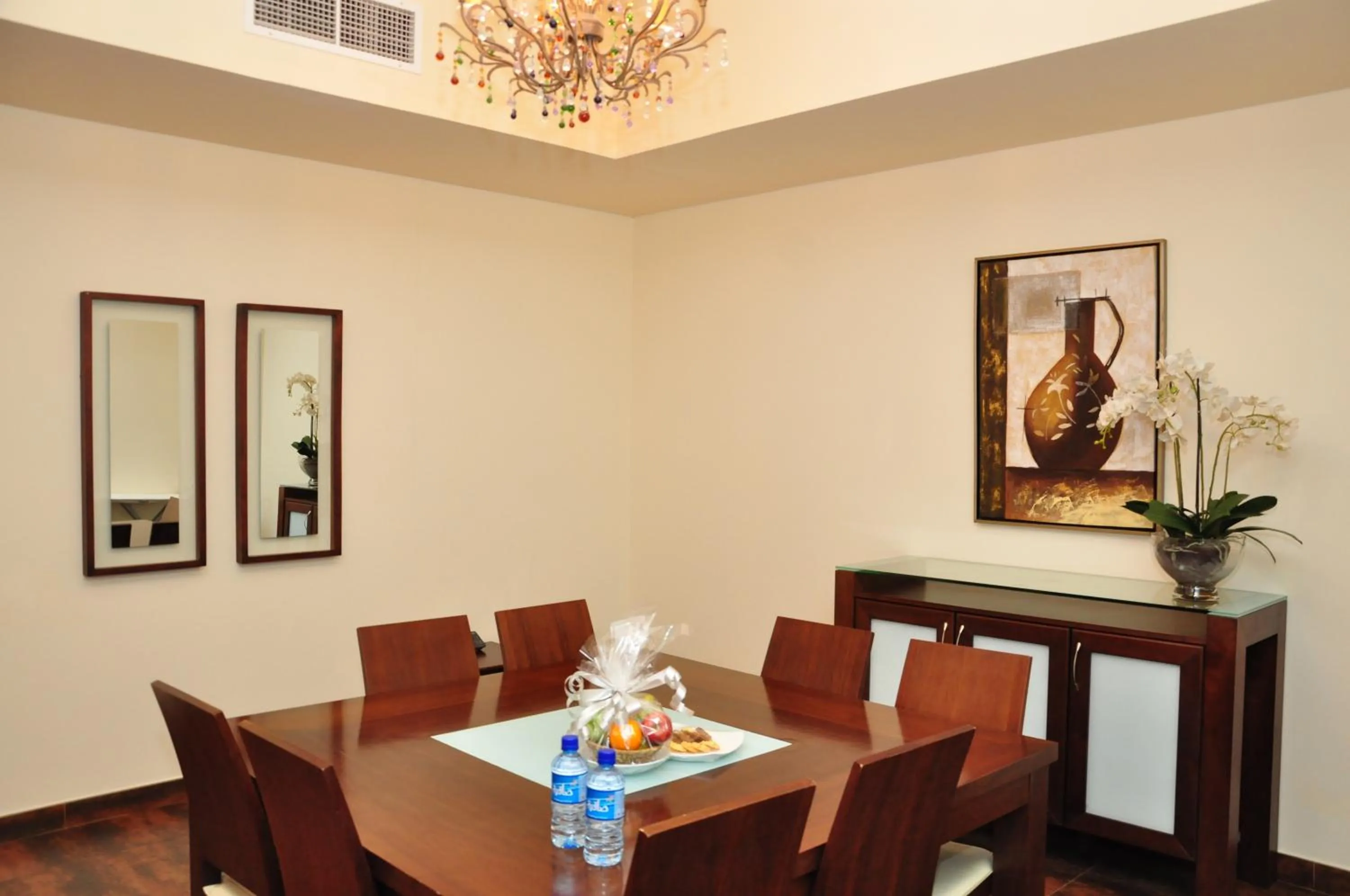 Living room in Al Manzil Hotel Bahrain