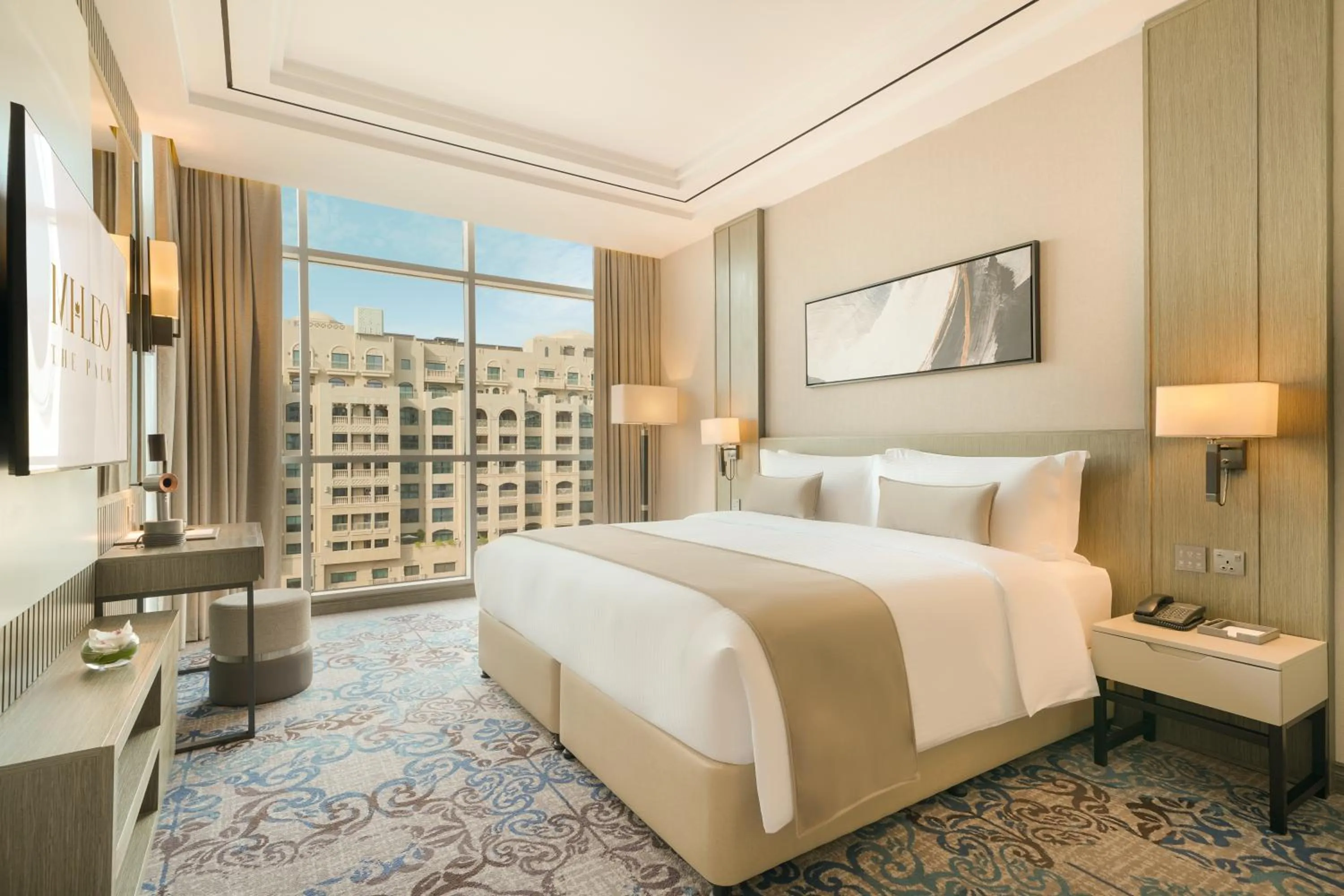 TV and multimedia, Bed in Mileo Hotel The Palm