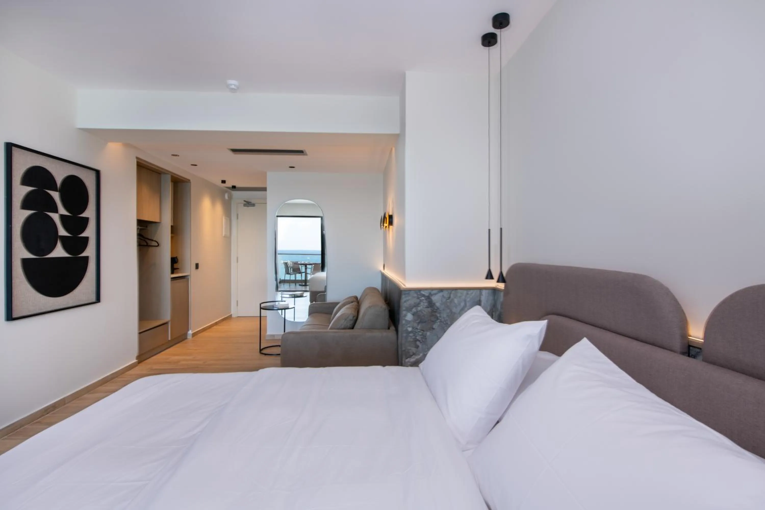 Bed in EdgeWater Beach Hotel