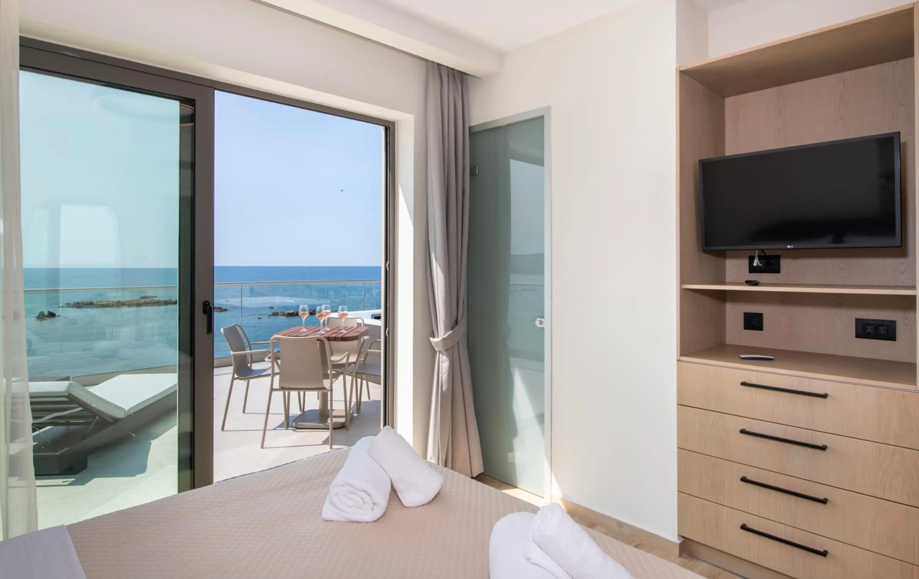 Sea view in EdgeWater Beach Hotel