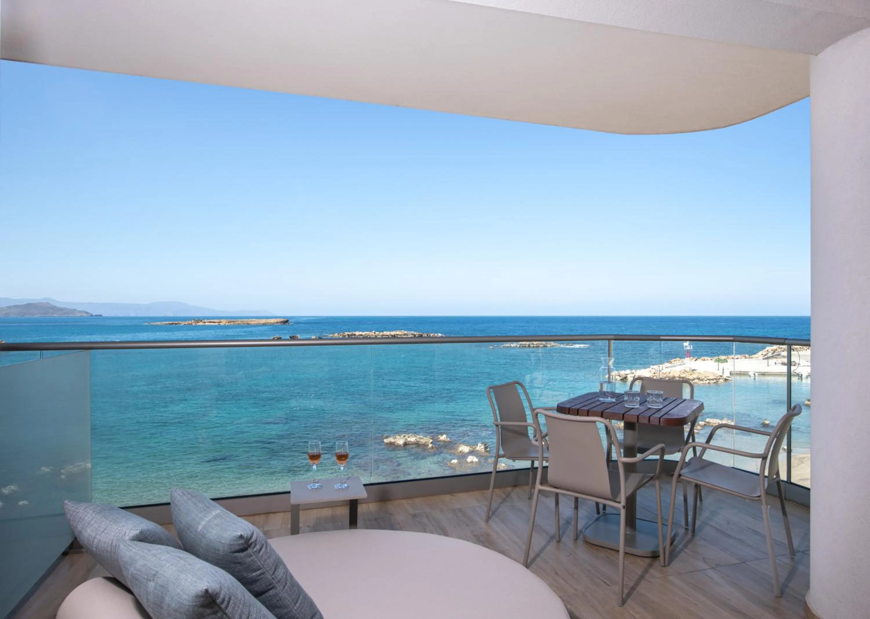 Sea view in EdgeWater Beach Hotel