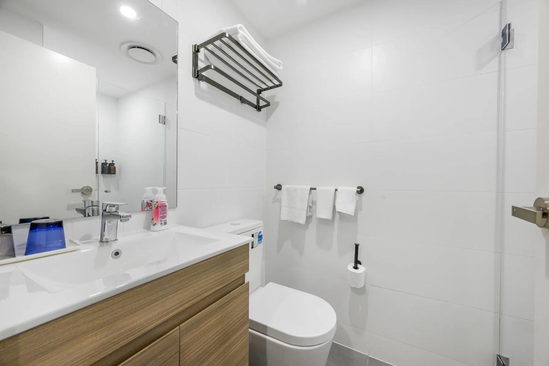 Toilet in The Park OASIS Burwood